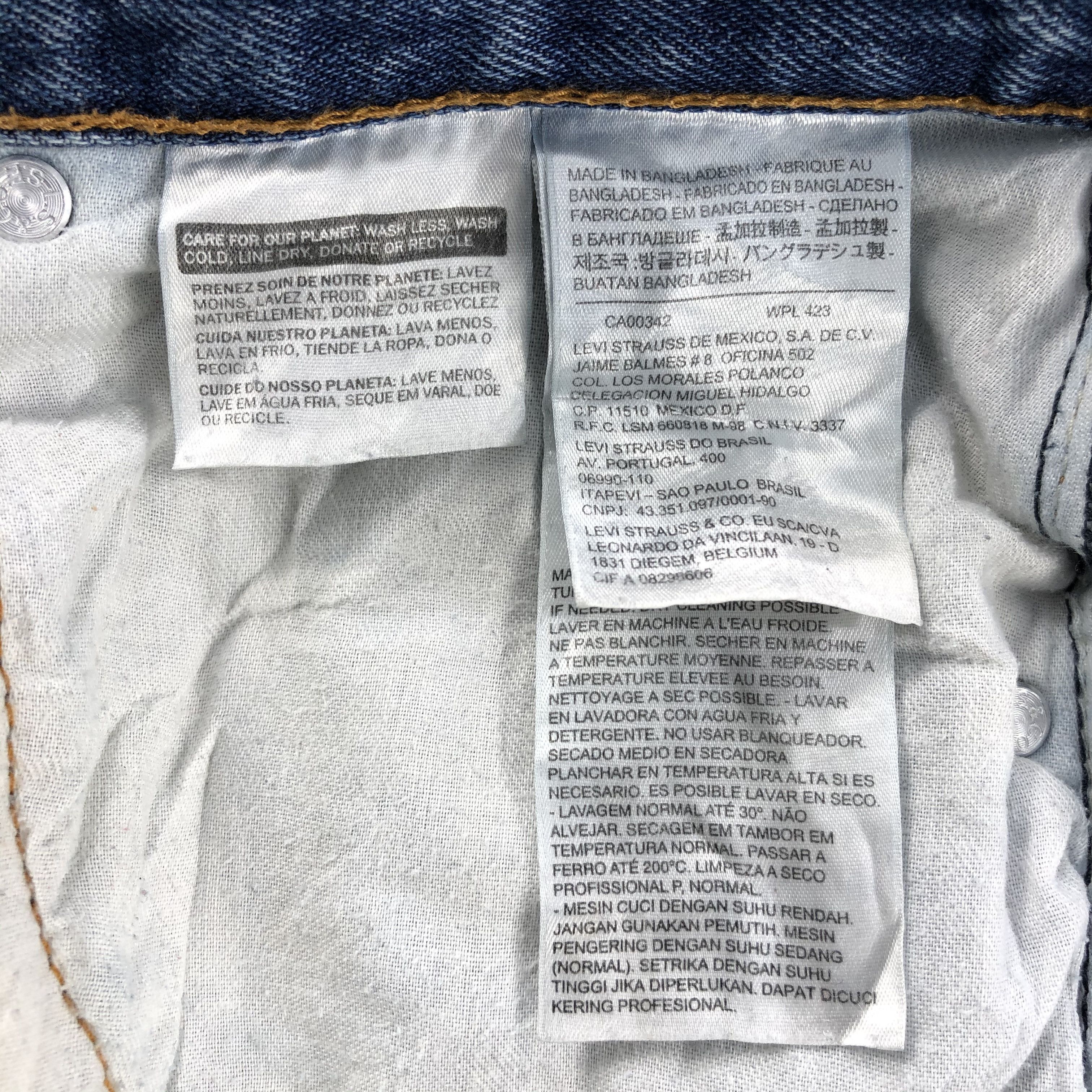 Levi's Vintage Levis 550 Jeans Faded Blue Jeans-J1082 Size US 36 / EU 52 - 11 Thumbnail