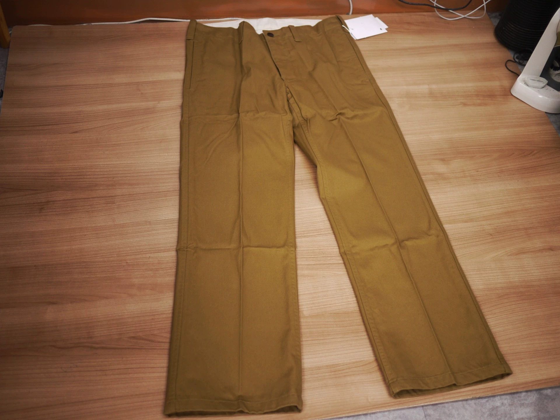 Visvim VISVIM GIFFORD CHINO PANTS KHAKI 3 Size US 34 / EU 50 - 2 Thumbnail