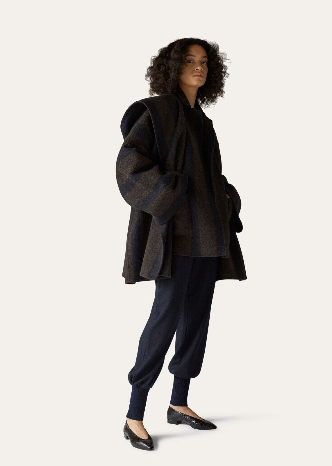 Loro Piana o1srvl11e1125 FAN2919 Blanket Coat in Blue/Green Size L / US 10 / IT 46 - 4 Thumbnail