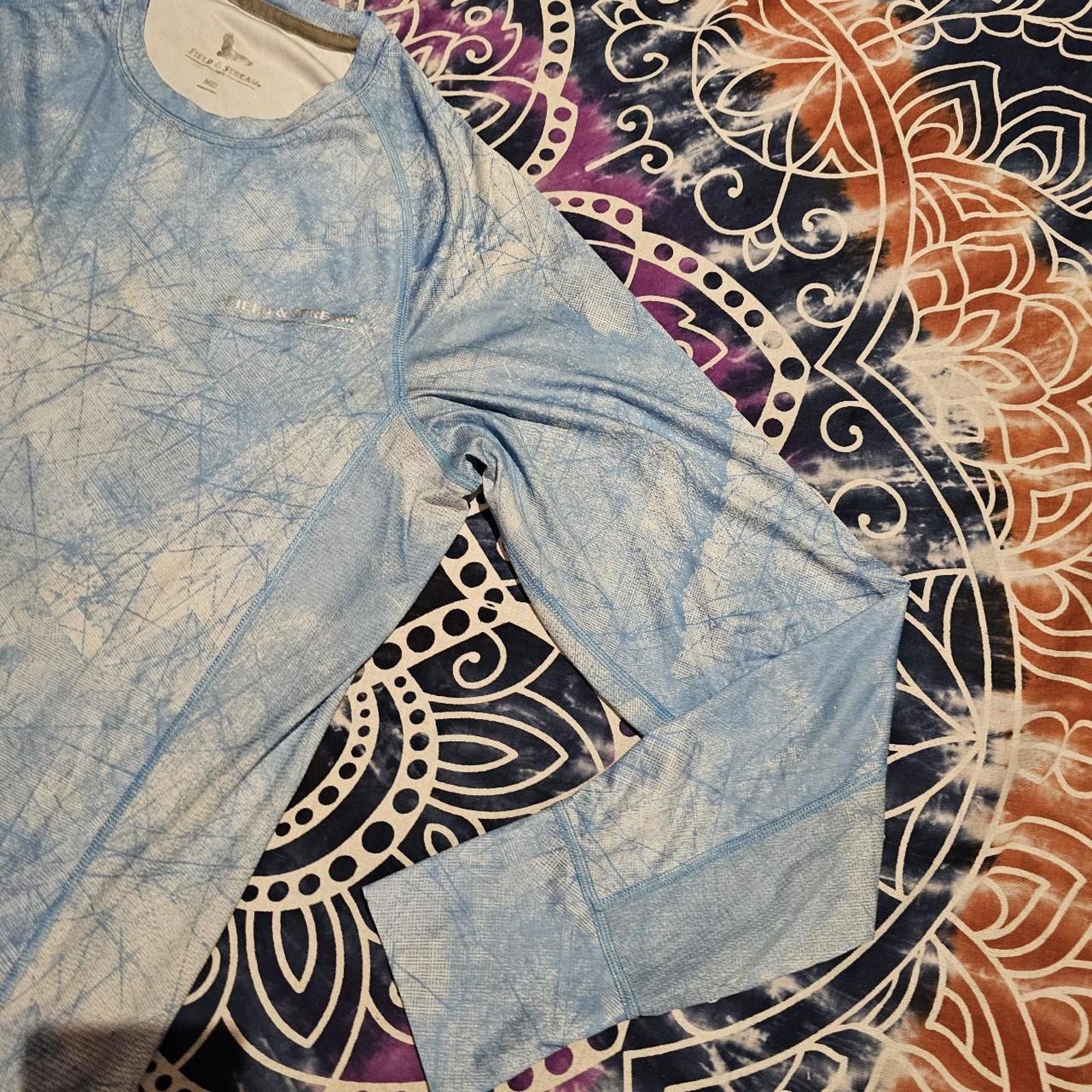 Designer Men's White and Blue Shirt by Field and Stream Size US M / EU 48-50 / 2 - 4 Thumbnail