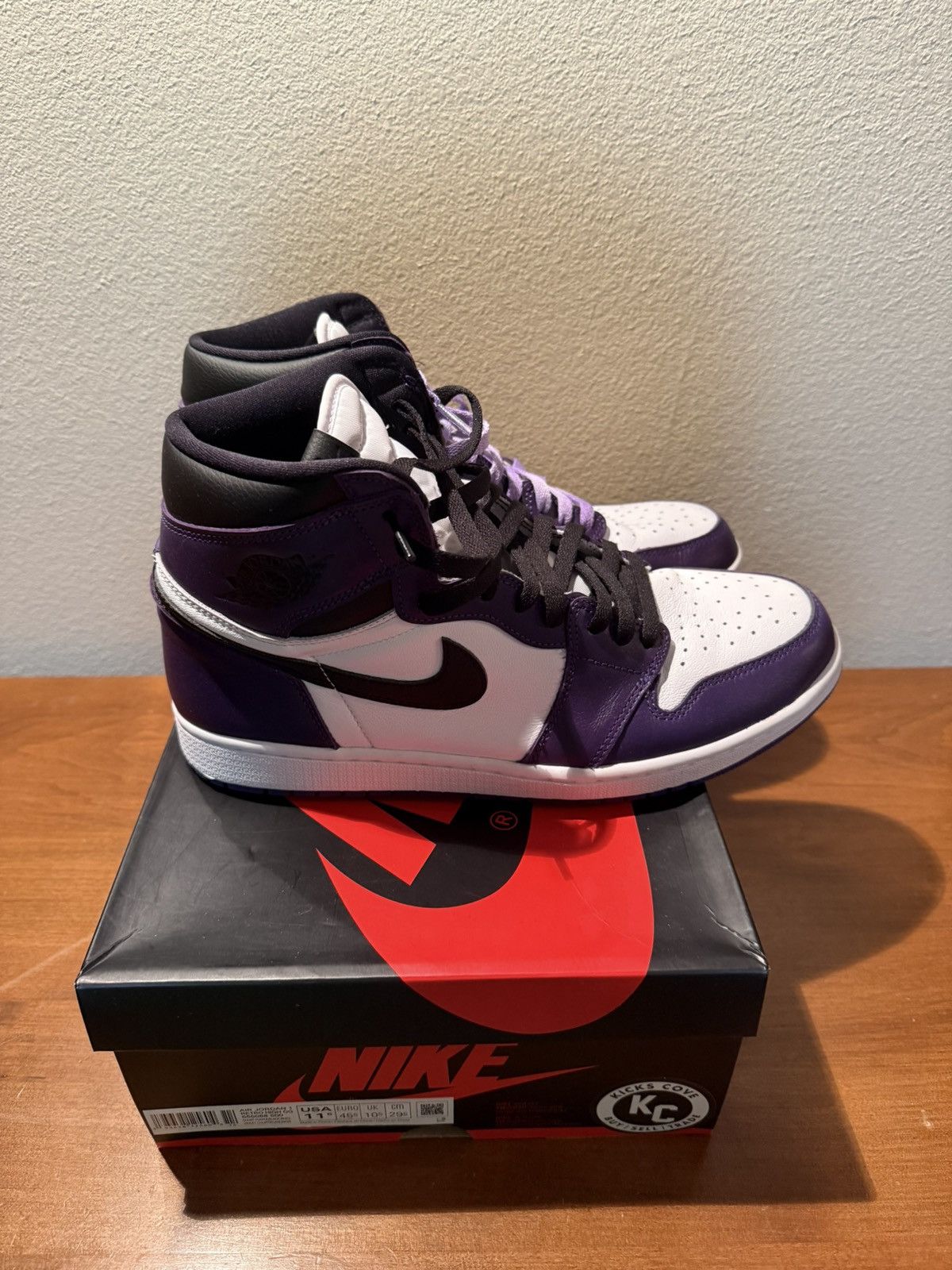 Jordan Brand × Nike Jordan 1 Retro Court Purple Size US 12 / EU 45 - 1 Thumbnail