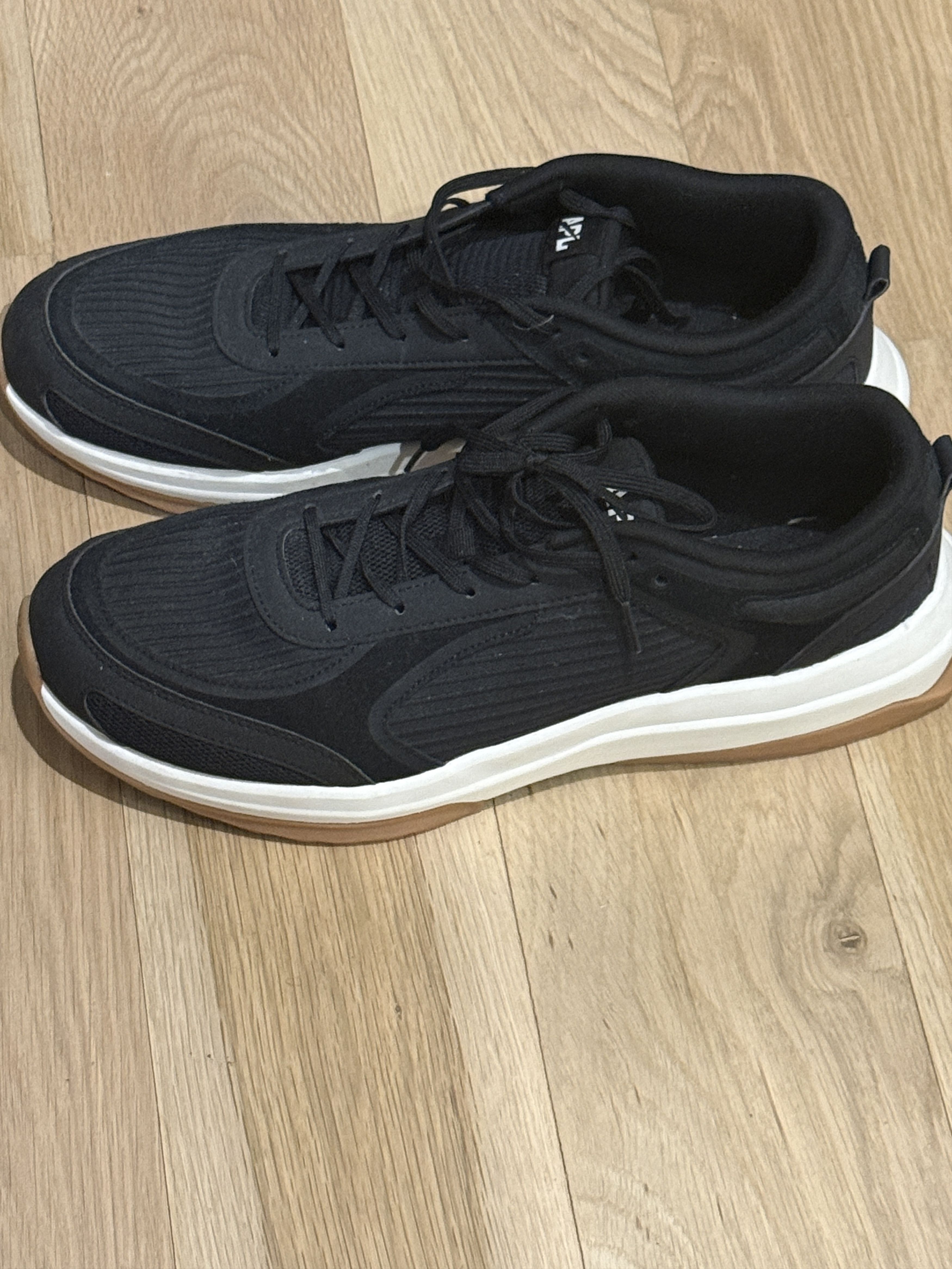 Athletic Propulsion Labs Men's Jogger Black Ivory Gum APL Size US 13 / EU 46 - 1 Thumbnail