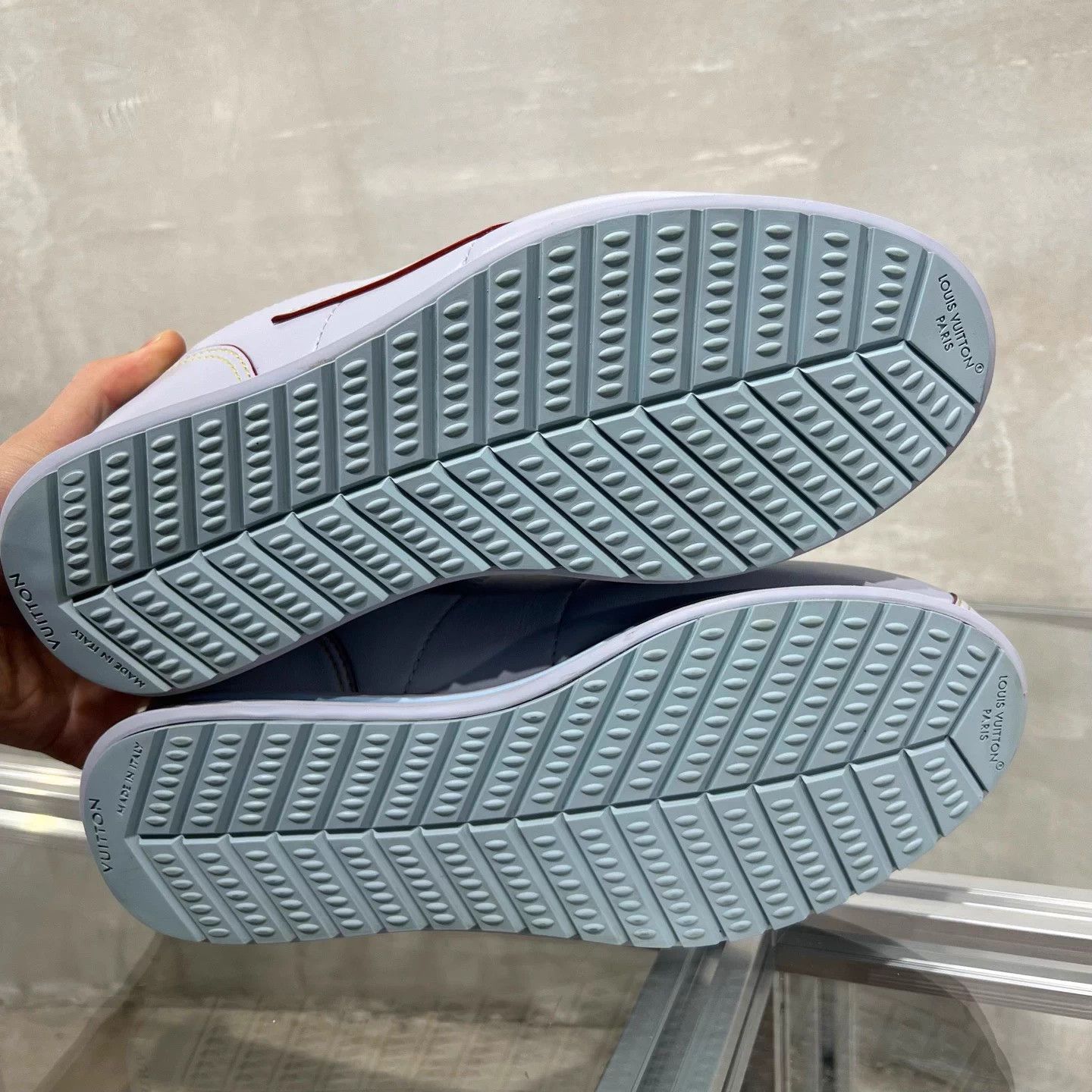 Louis Vuitton LV xNigo Buttersoft Sneaker UK7/41 OG Box Size US 7 / EU 40 - 7 Thumbnail