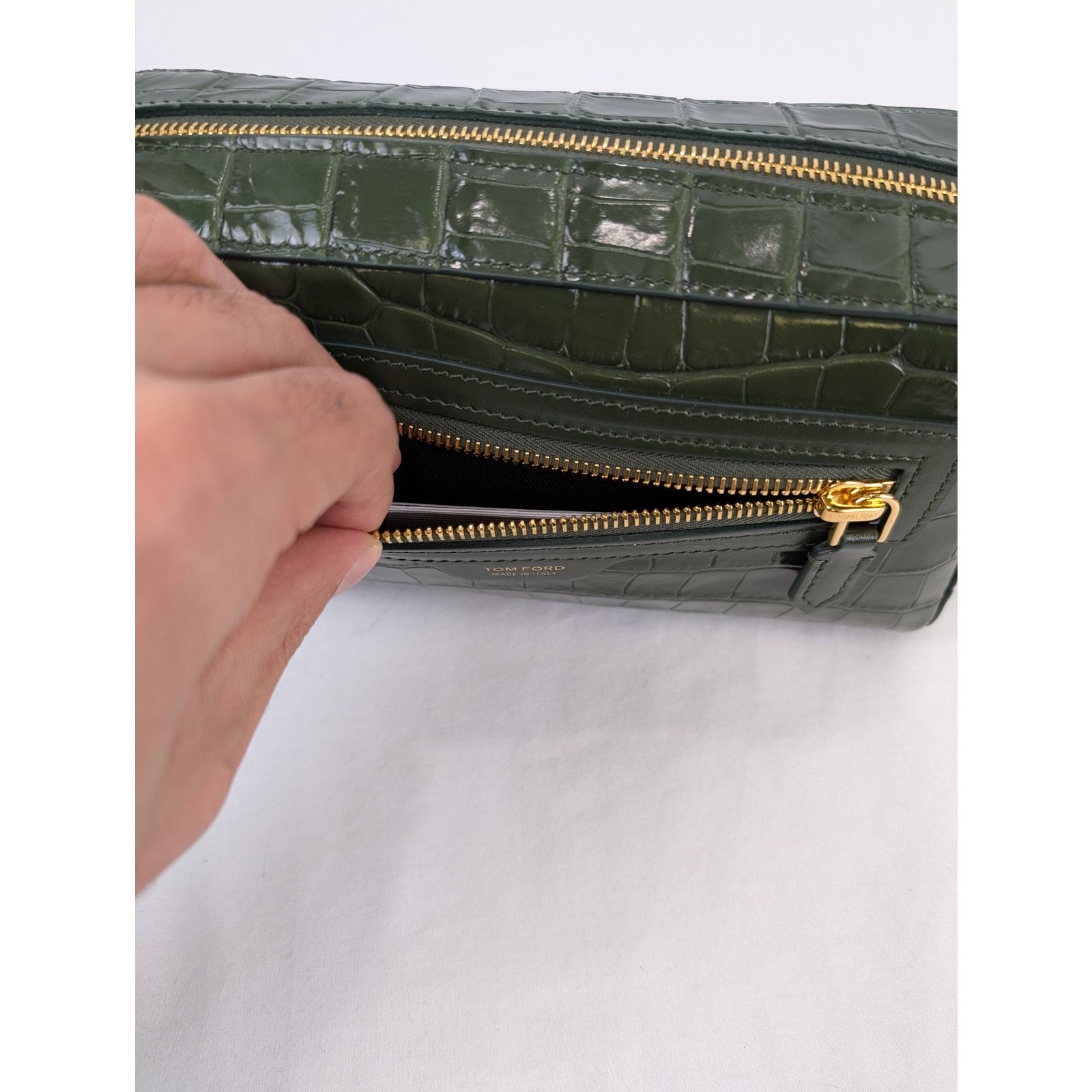 Tom Ford o1rshd1 Size: OS/ Beauty Case Pouch Croc Embossed Bag Green Size ONE SIZE - 8 Thumbnail