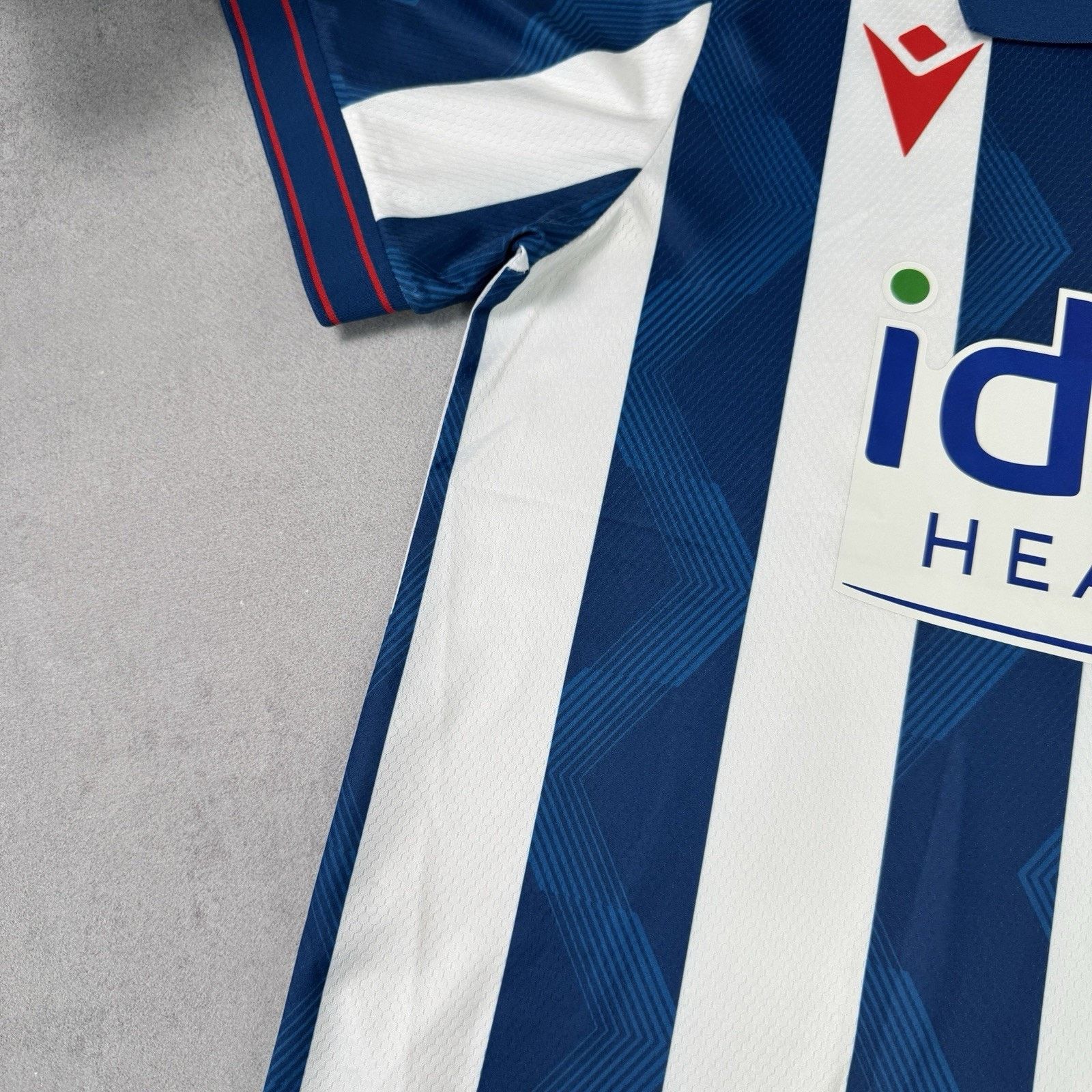 Macron West Bromwich Albion Home 2024 2025 Soccer Jersey Size L Size US L / EU 52-54 / 3 - 7 Thumbnail