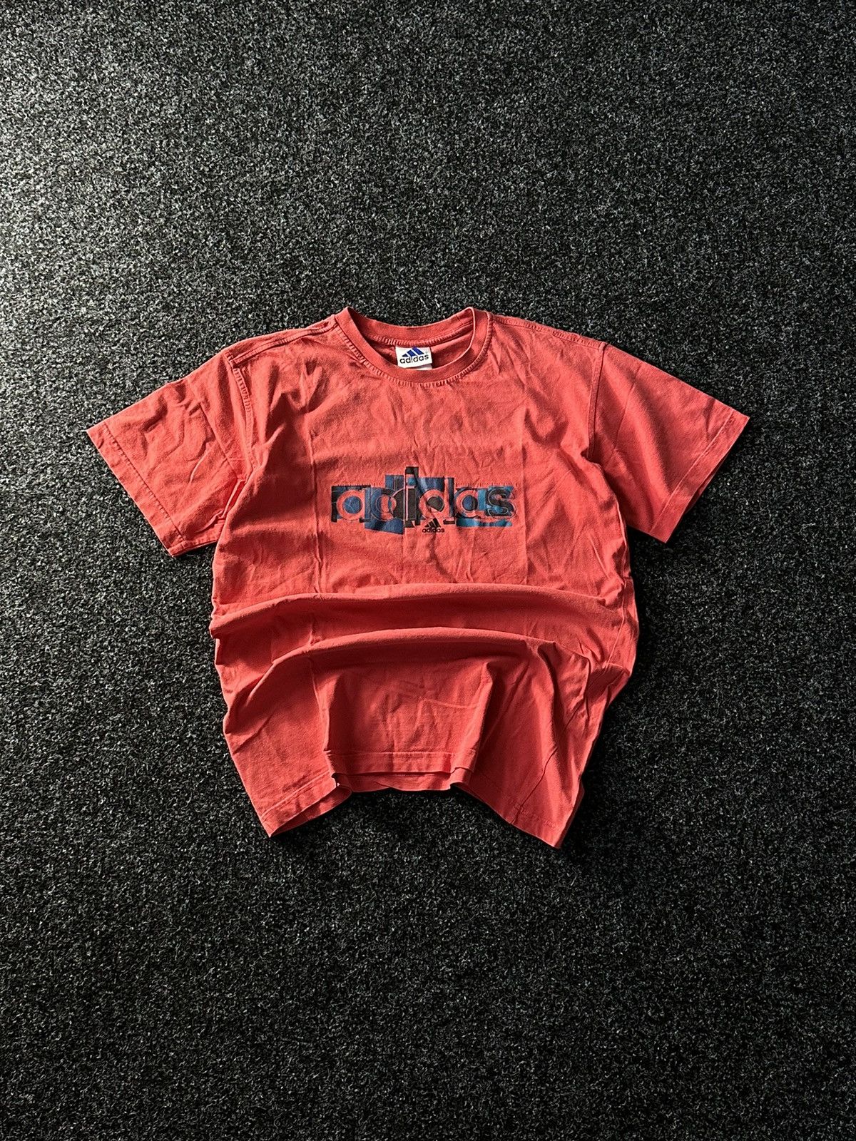 Adidas × Vintage 90s Adidas Central Vintage Y2K Oversize T-Shirt west germany Size US M / EU 48-50 / 2 - 1 Thumbnail