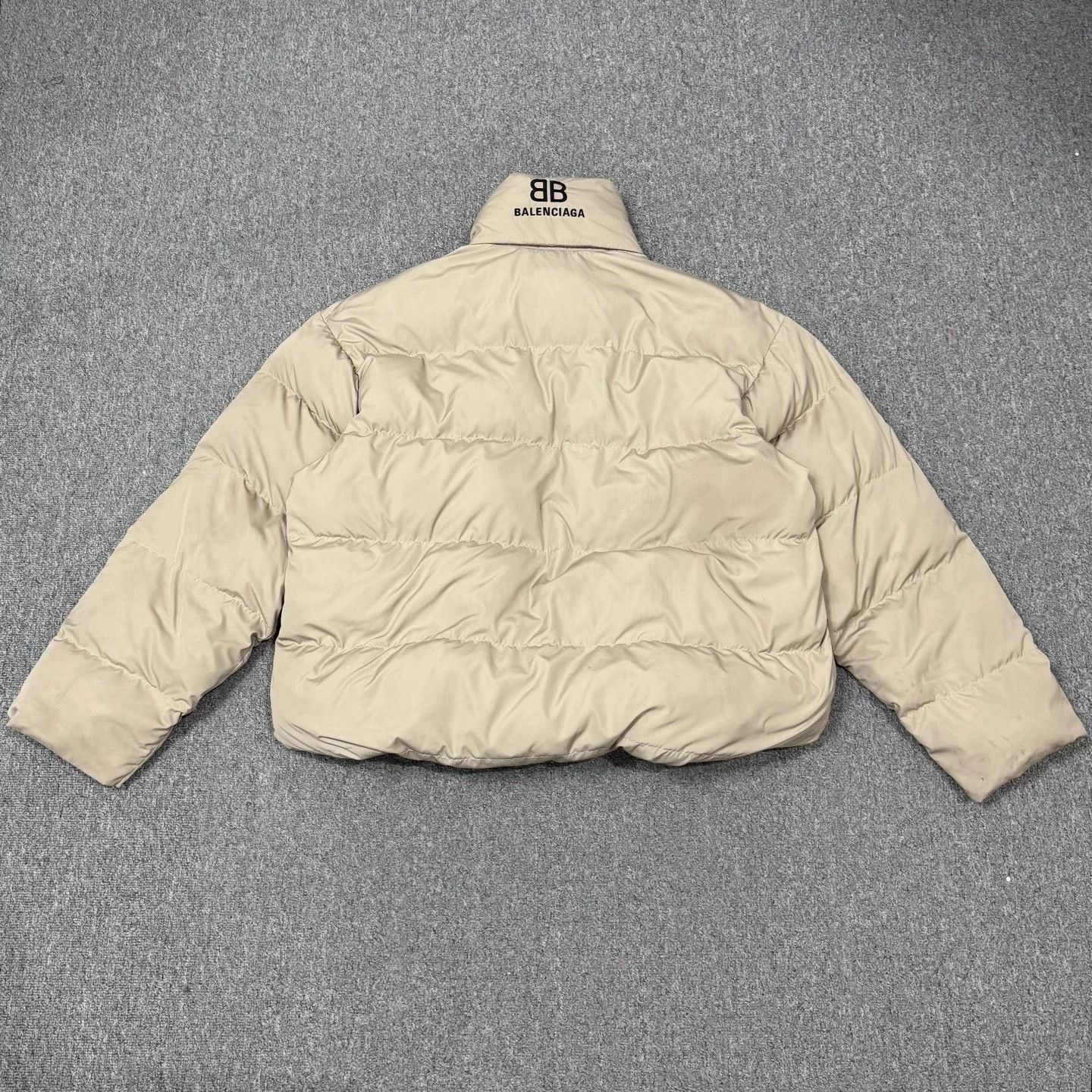 Balenciaga Balenciaga BB Khaki Ski Puffer Jacket 44 99 New Minor Stain Size XL / US 12-14 / IT 48-50 - 2 Thumbnail