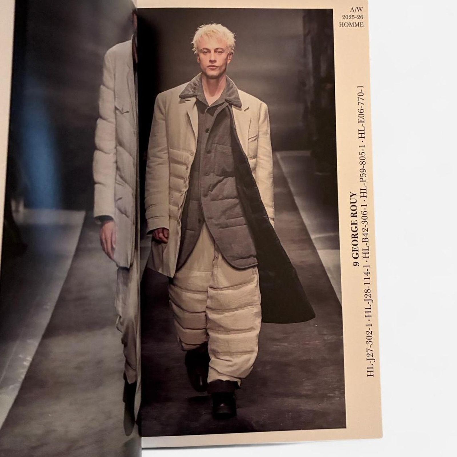 Japanese Brand × Yohji Yamamoto Yohji Yamamoto Autumn Winter 2025-26 Homme lookbook Size ONE SIZE - 2 Thumbnail