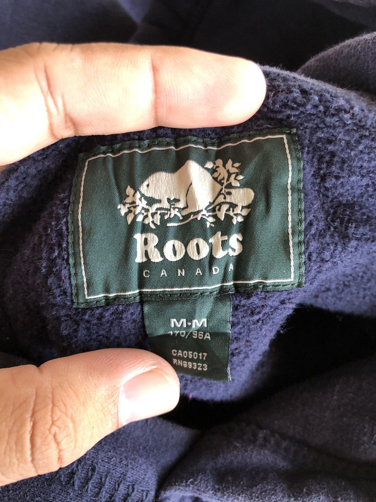 Roots × Vintage 🔥Best offers🔥 Vintage Roots hoodie Size US M / EU 48-50 / 2 - 8 Thumbnail