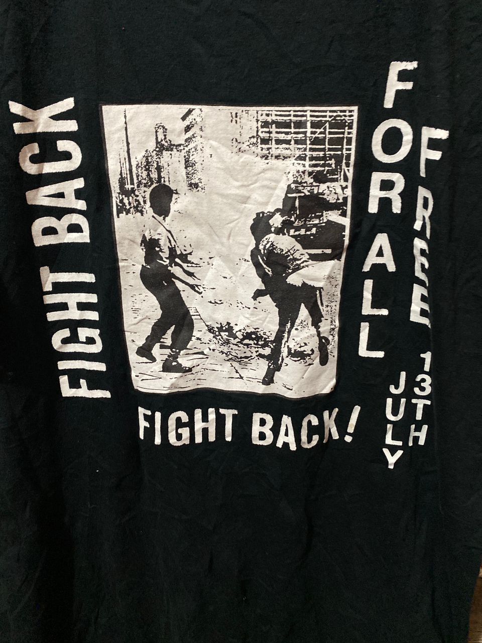 Supreme × Vintage Supreme Fight Back Black tshirt Size US L / EU 52-54 / 3 - 7 Thumbnail