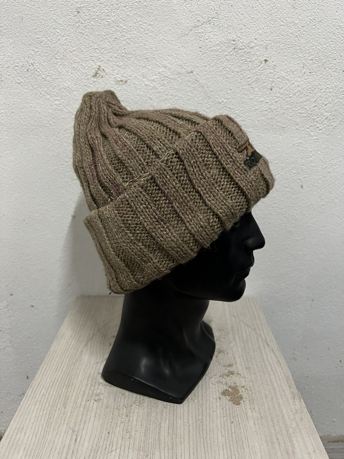 Vintage Vintage Rossignol Racing Beanie Hat Size ONE SIZE - 4 Thumbnail