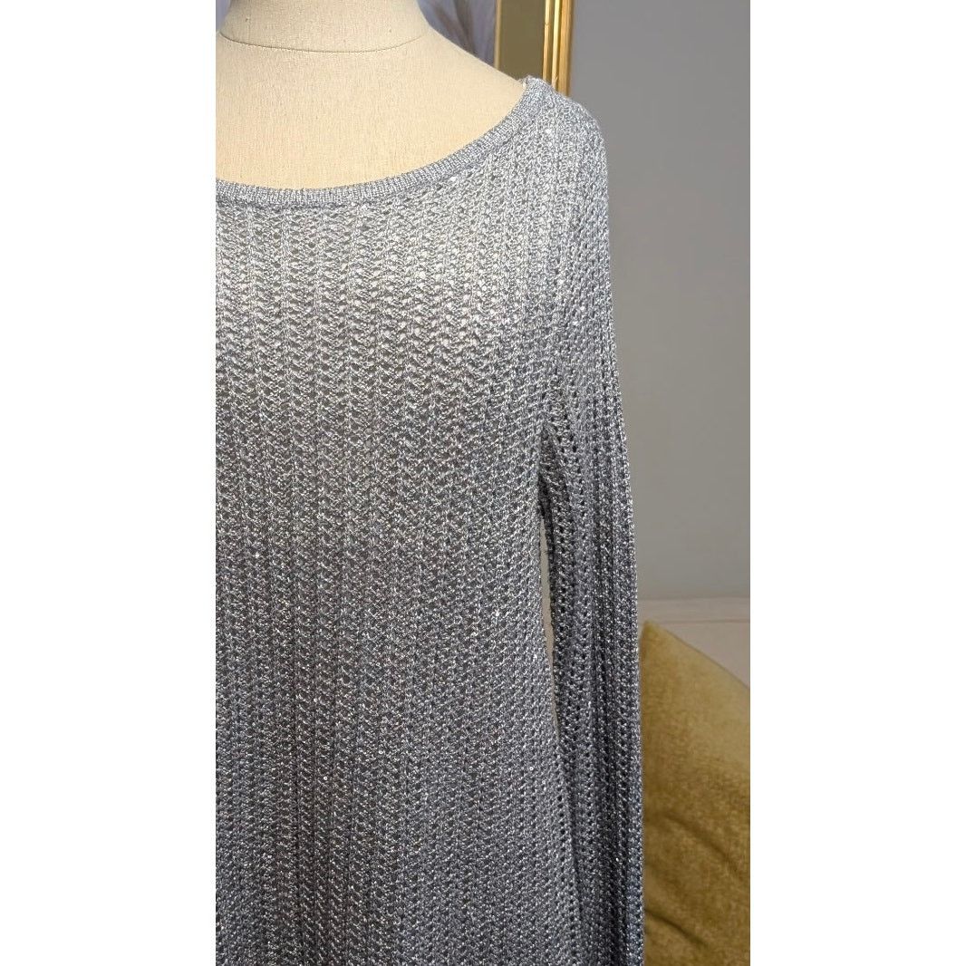 White House Black Market WHBM Silver Metallic Ombre Split-Back Sweater Size M / US 6-8 / IT 42-44 - 3 Thumbnail