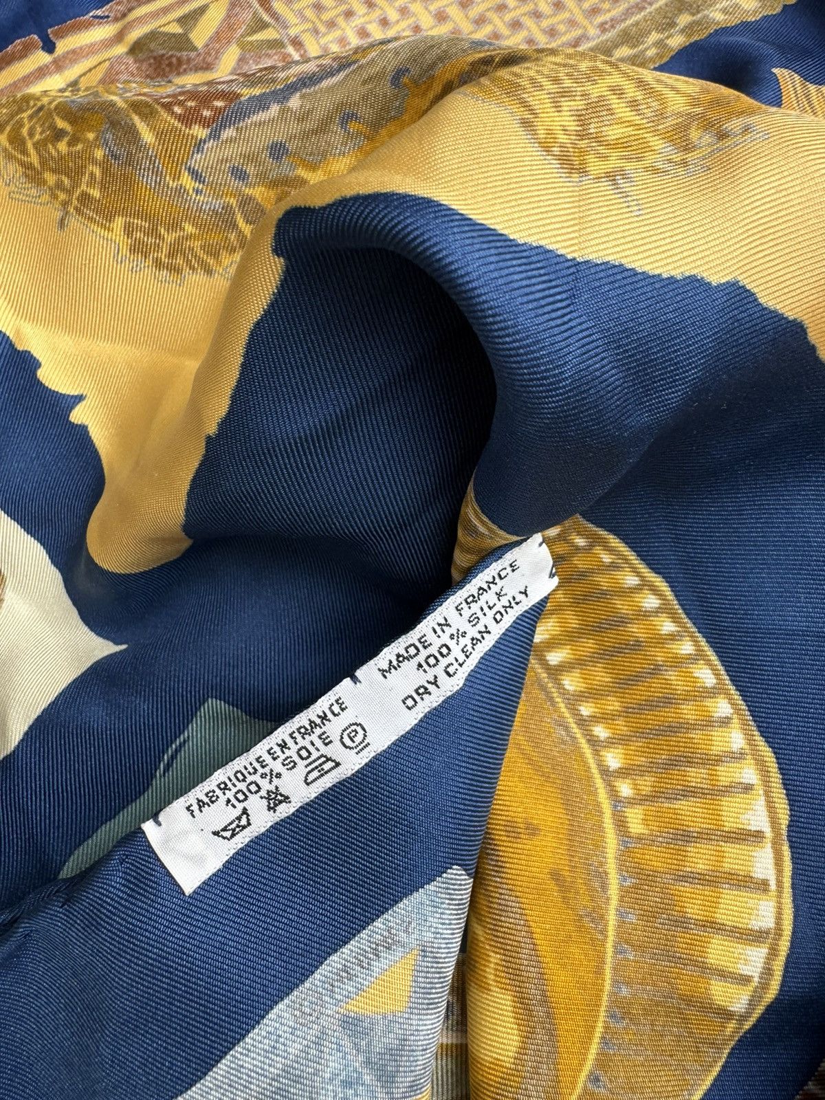 Hermes Hermes persona silk scarf rare Size ONE SIZE - 7 Thumbnail