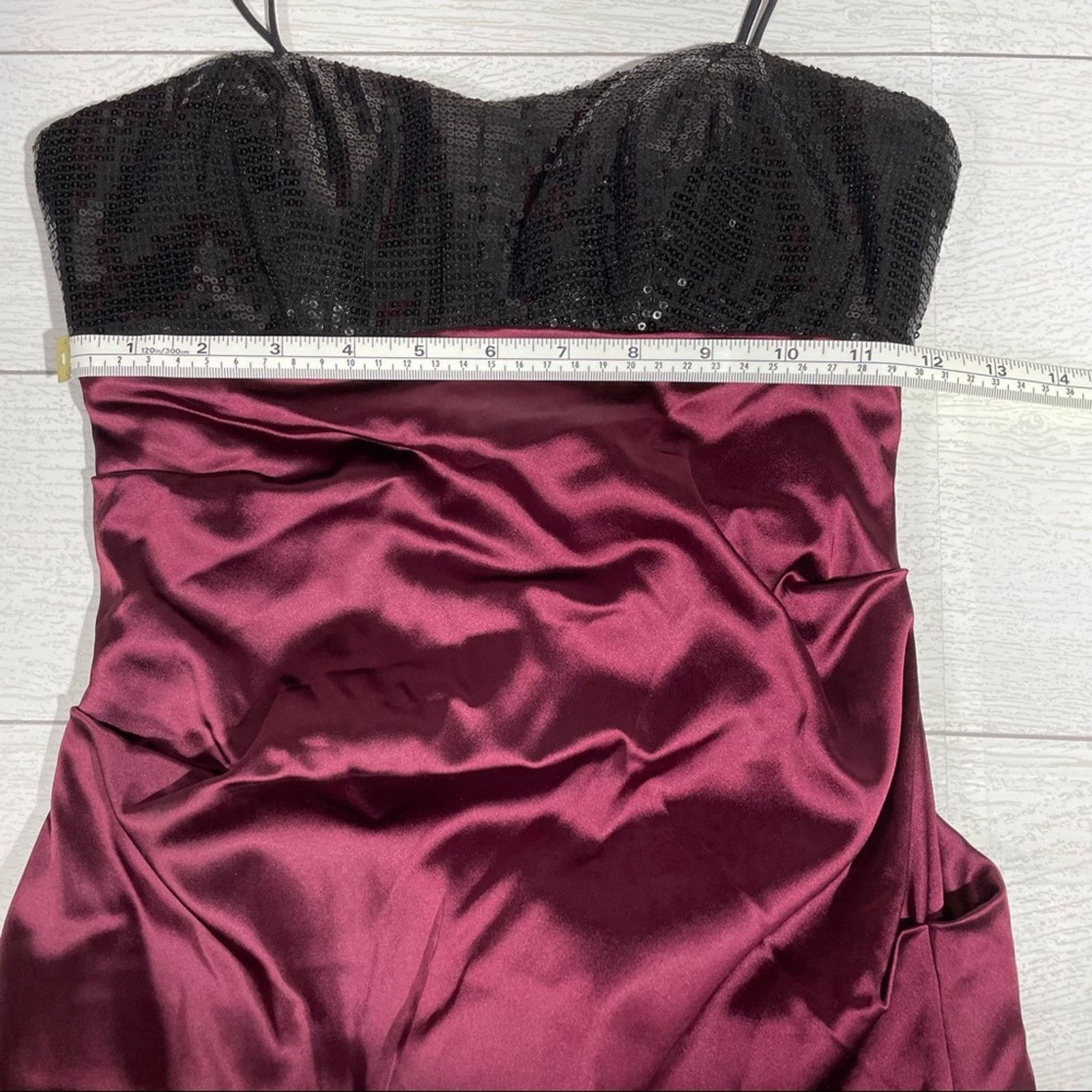 Nicole Miller NICOLE MILLER Strapless Formal Dress Burgundy and Black Sz 2 Size XS / US 0-2 / IT 36-38 - 6 Thumbnail