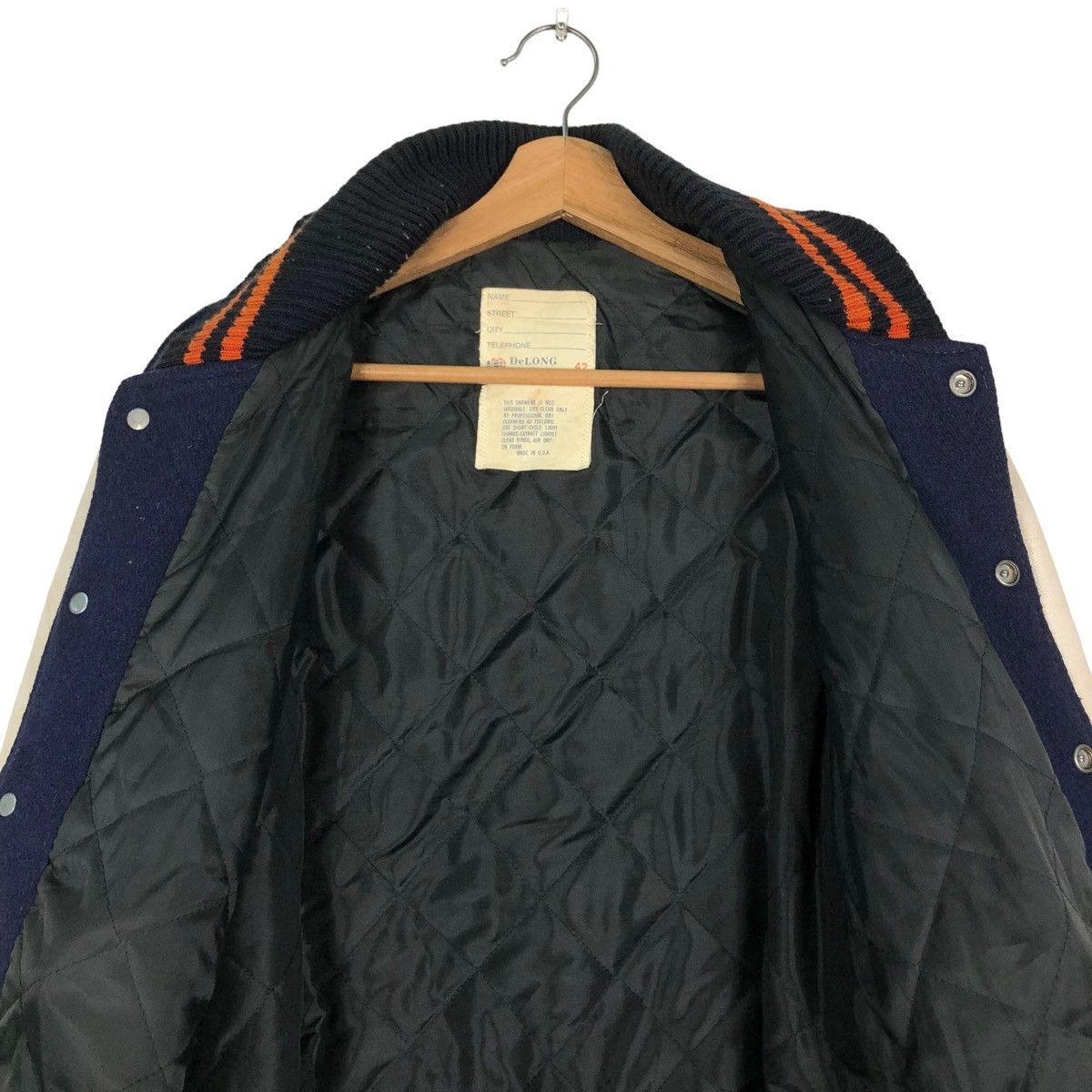 Toyo Enterprises 🔥VINTAGE LEATHER VARSITY JACKET DELONG USA CHICAGO BEARS Size US M / EU 48-50 / 2 - 16 Thumbnail