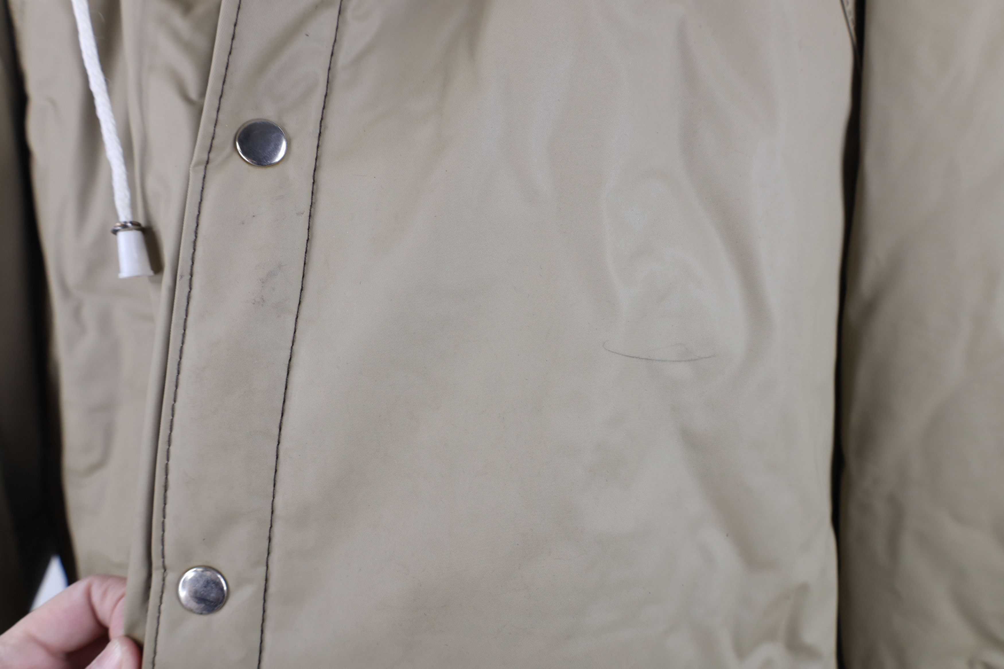 Vintage Vintage 70s Streetwear Waterproof Hooded Parka Jacket Size US L / EU 52-54 / 3 - 6 Thumbnail