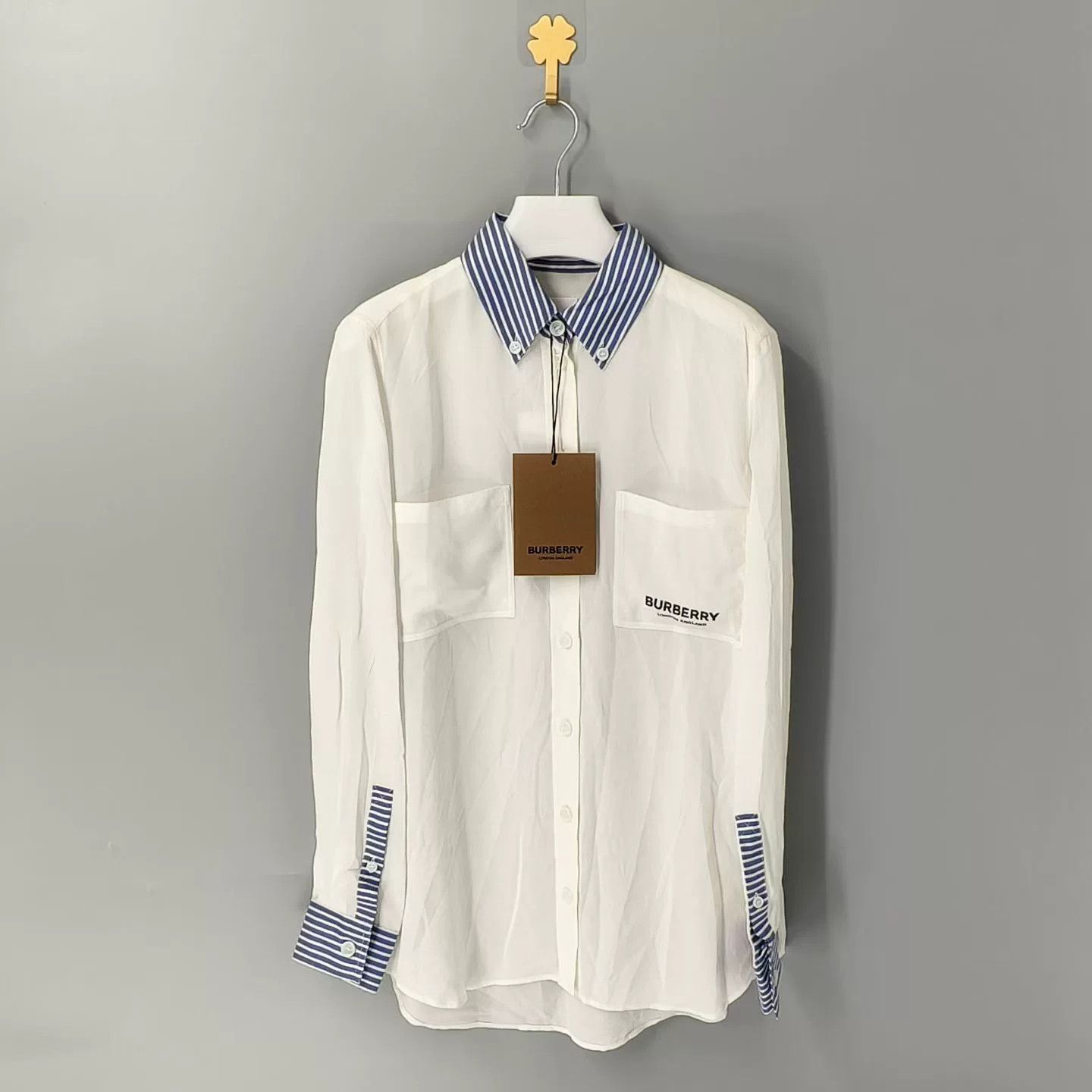 Burberry burberry blue white striped silk shirt Size M / US 6-8 / IT 42-44 - 1 Thumbnail