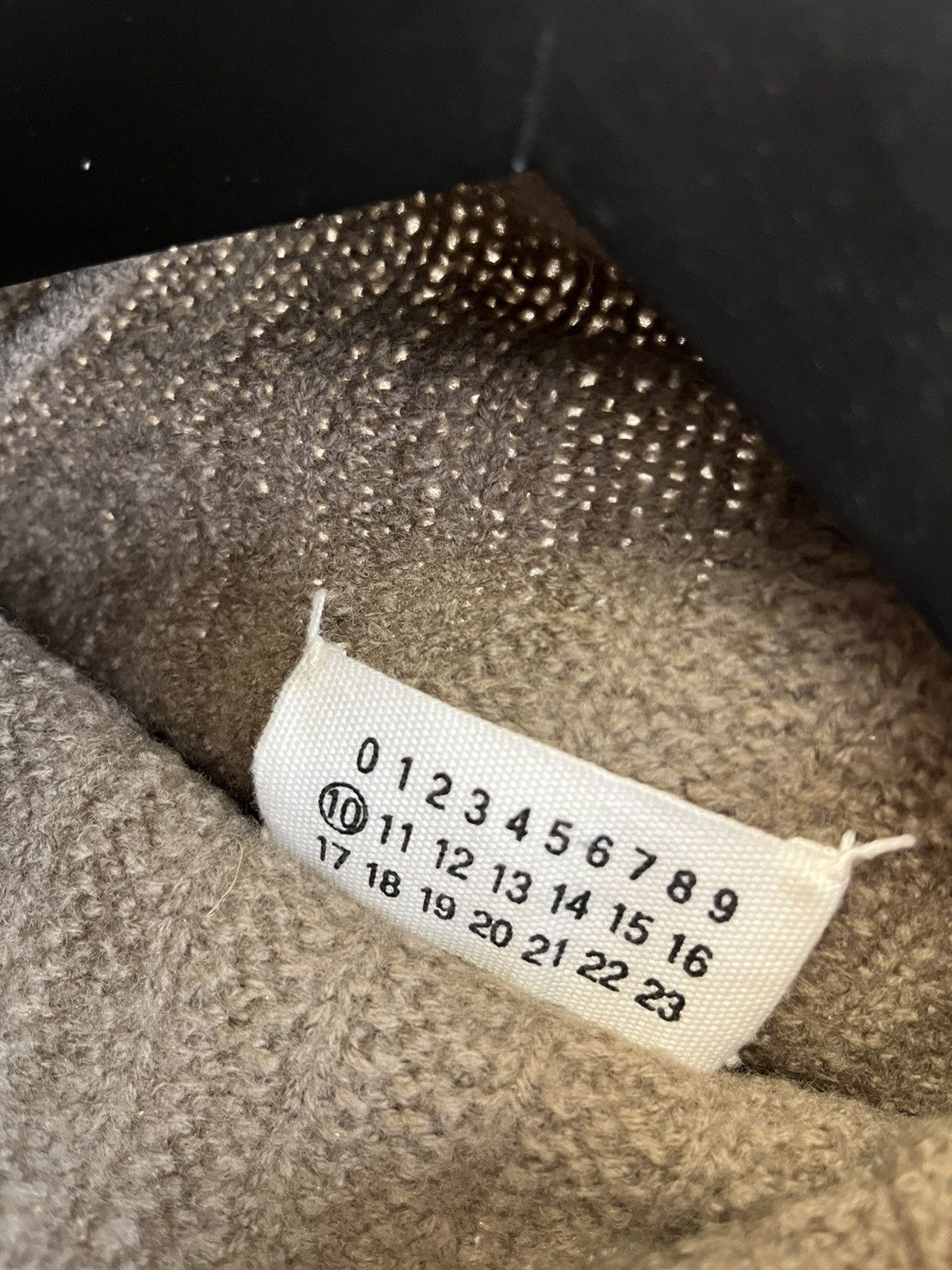 Maison Margiela AW2003 Miss Deanna Boiled Wool High Neck Knit Size US L / EU 52-54 / 3 - 3 Thumbnail