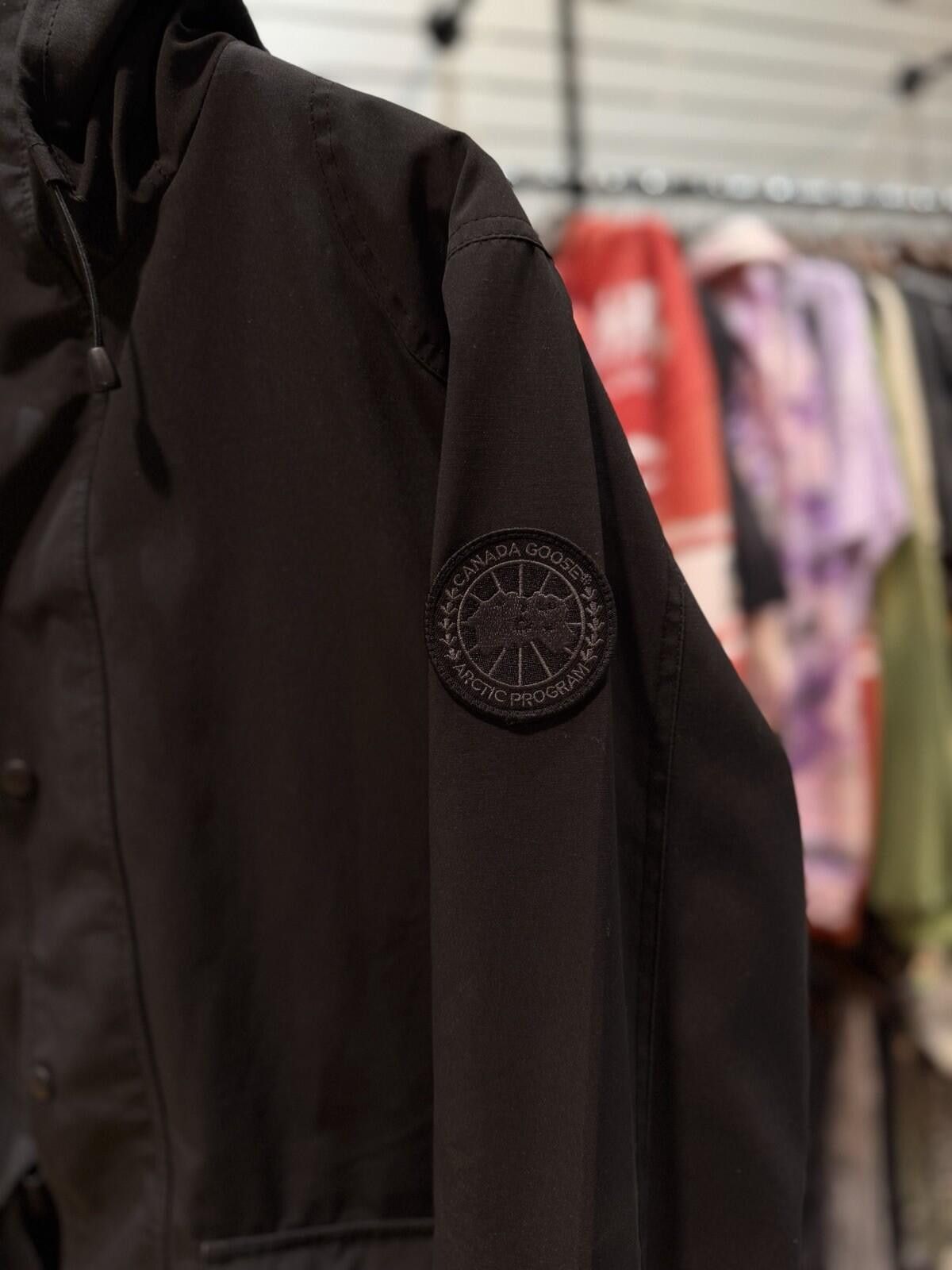 Canada Goose Canada Goose Lockeport Jacket Size Large 100% Authentic Size US L / EU 52-54 / 3 - 6 Thumbnail