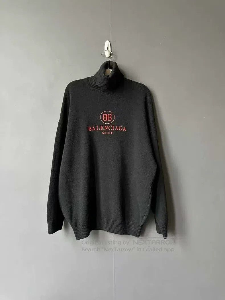Balenciaga Balenciaga High-Neck BB Cashmere Sweater Size XS / US 0-2 / IT 36-38 - 1 Thumbnail