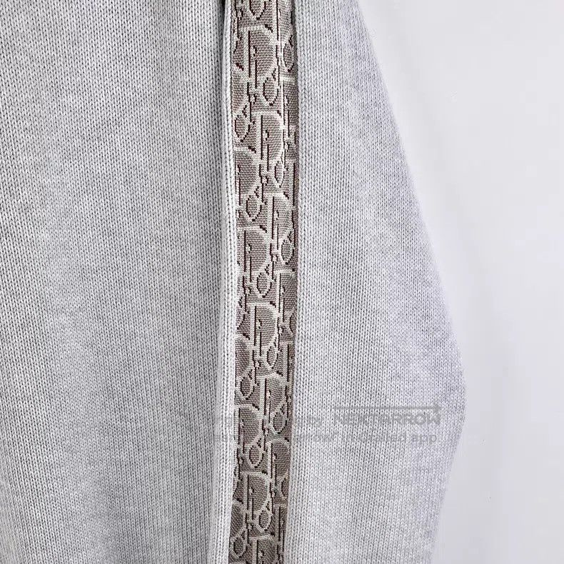 Dior Dior Gray logo old flower stitching cotton round-neck long Size US L / EU 52-54 / 3 - 4 Thumbnail