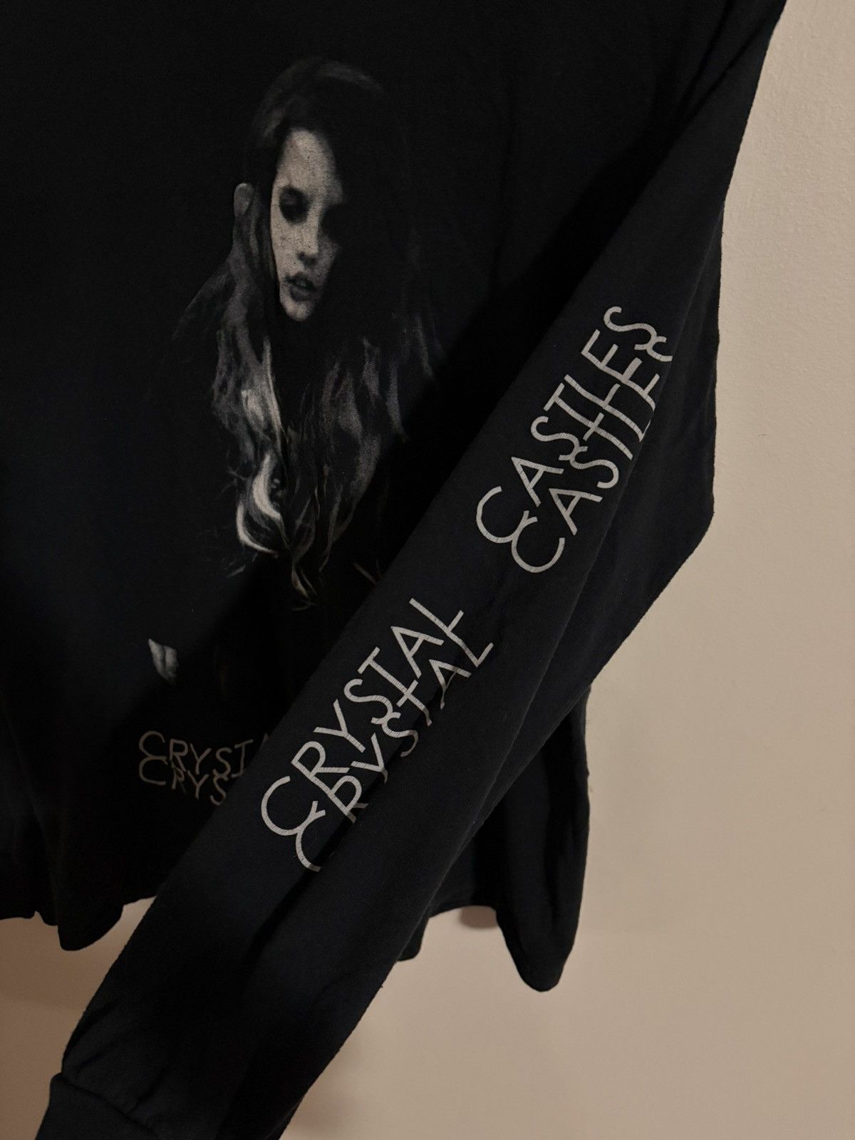 Vintage Crystal Castles (II) Long Sleeve Size US M / EU 48-50 / 2 - 2 Thumbnail