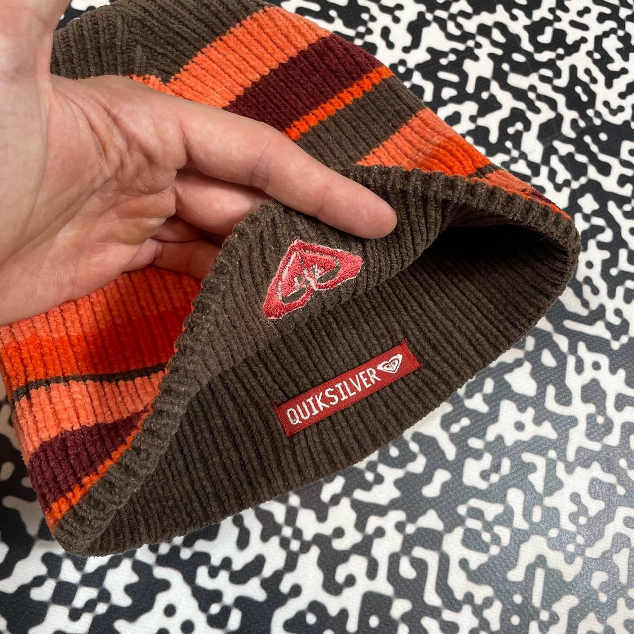 Quiksilver Vintage Y2K Quiksilver ROXY Striped Retro Surf Winter Hat Size ONE SIZE - 10 Thumbnail