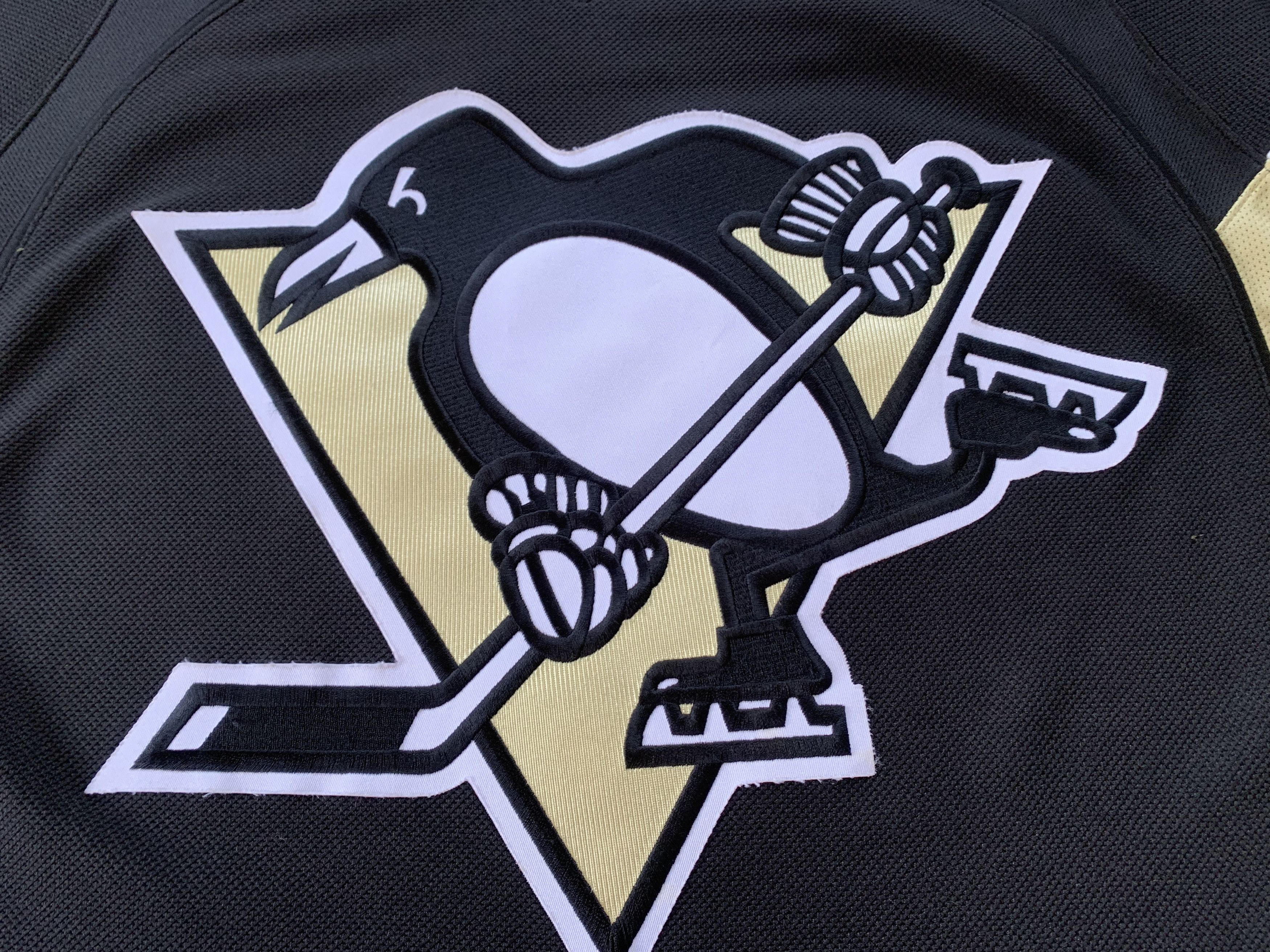 Ccm × NHL × Reebok Reebok Pittsburgh Penguins Hockey Jersey Size US M / EU 48-50 / 2 - 5 Thumbnail