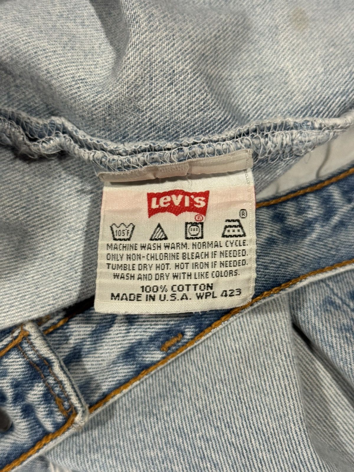Levi's Vintage Clothing 1990s Vintage Levi’s Faded Distressed Knee Blow Out Jeans 38 Size US 38 / EU 54 - 11 Thumbnail