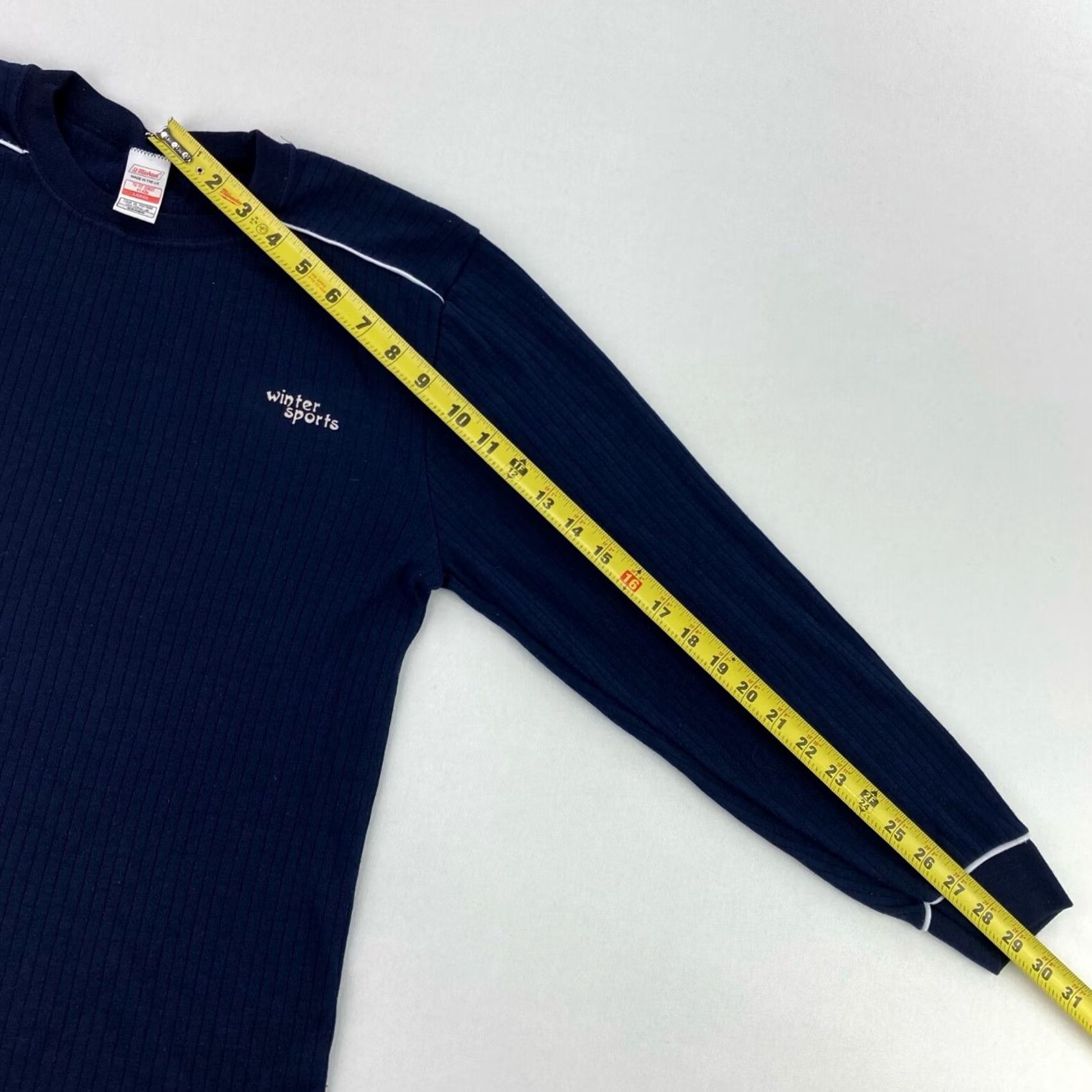 Vintage VINTAGE St Michael Men's Winter Sports Thermal Shirt Navy Blue Large Long Sleeve Crew Neck Cotton T-Shirt Size US L / EU 52-54 / 3 - 6 Thumbnail
