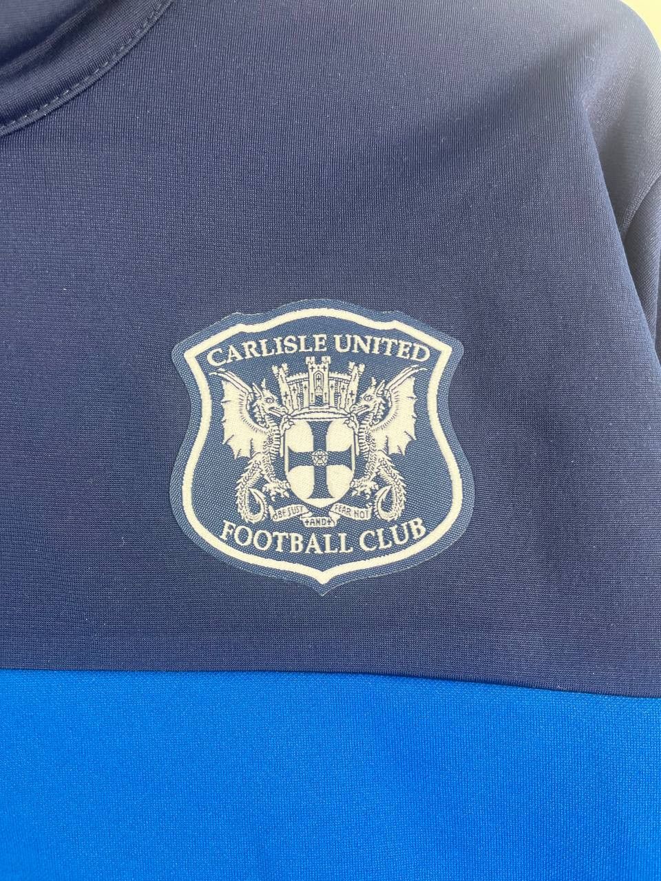 Errea Carlisle United Training Top Errea Thomas Graham Zip Size L Size US L / EU 52-54 / 3 - 3 Thumbnail