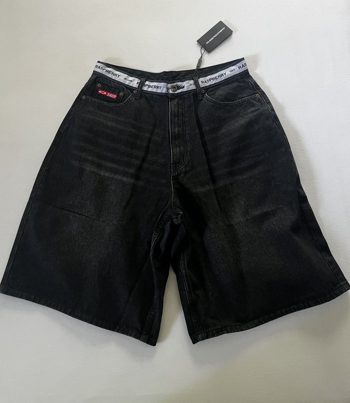 Other Raspberry Hills Jorts Size US 34 / EU 50 - 1 Thumbnail