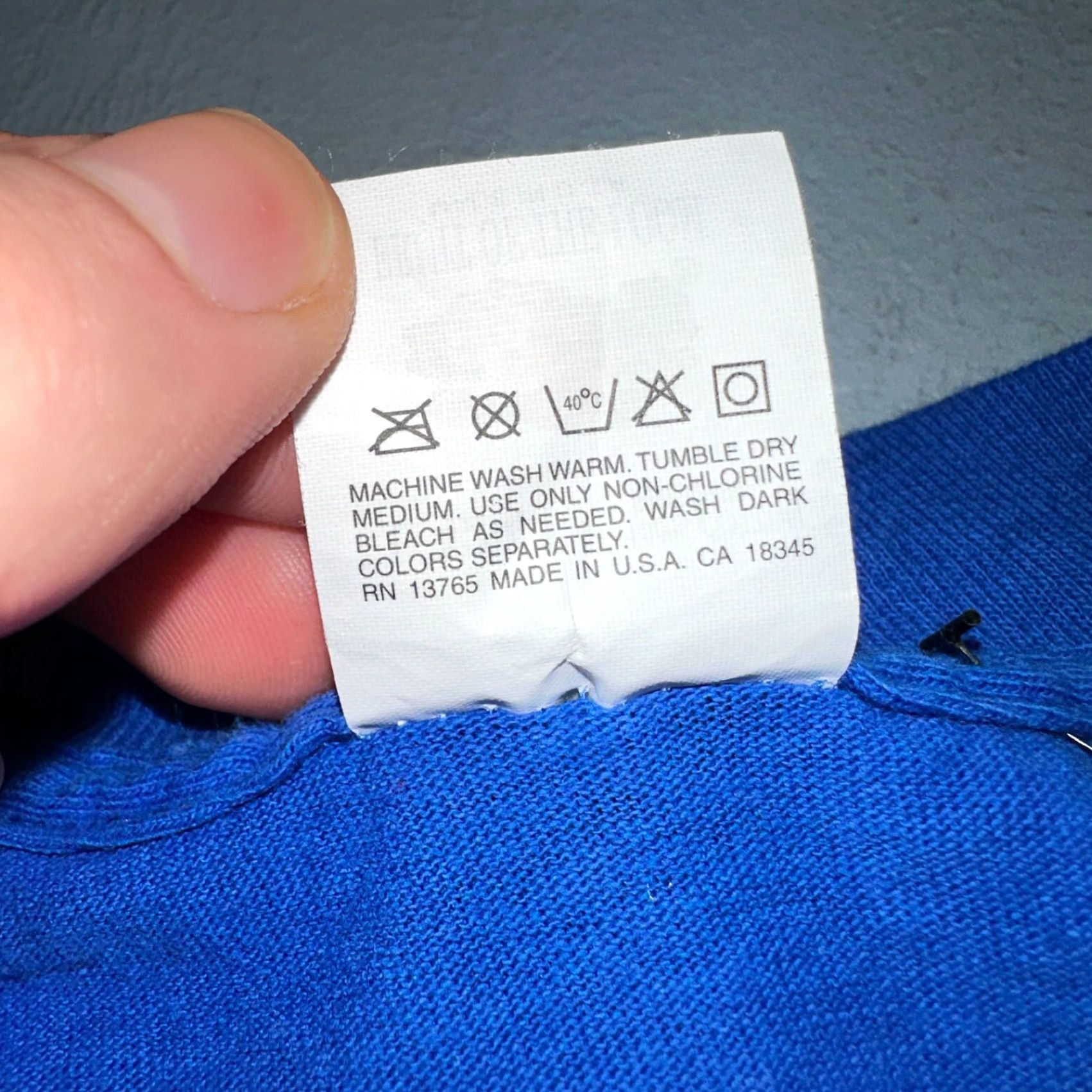 Fruit Of The Loom VINTAGE Fruit of the Loom T-Shirt USA Pocket Blue 90s 80s 70s Short Sleeve Crew Neck Mens L Classic Solid Size US L / EU 52-54 / 3 - 5 Thumbnail