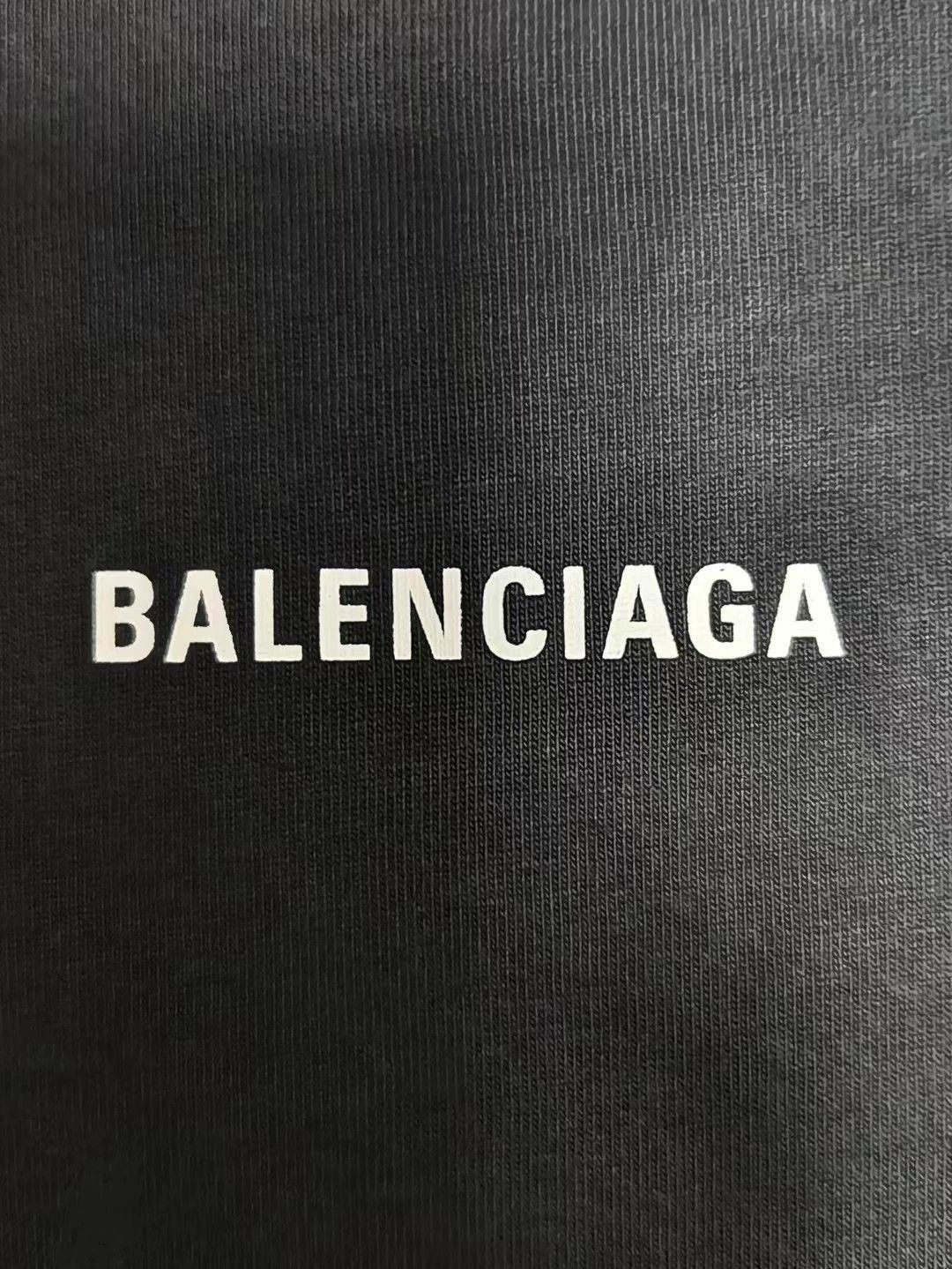 Balenciaga Balenciaga logo washed short sleeves in front and back-2508 Size US M / EU 48-50 / 2 - 3 Thumbnail