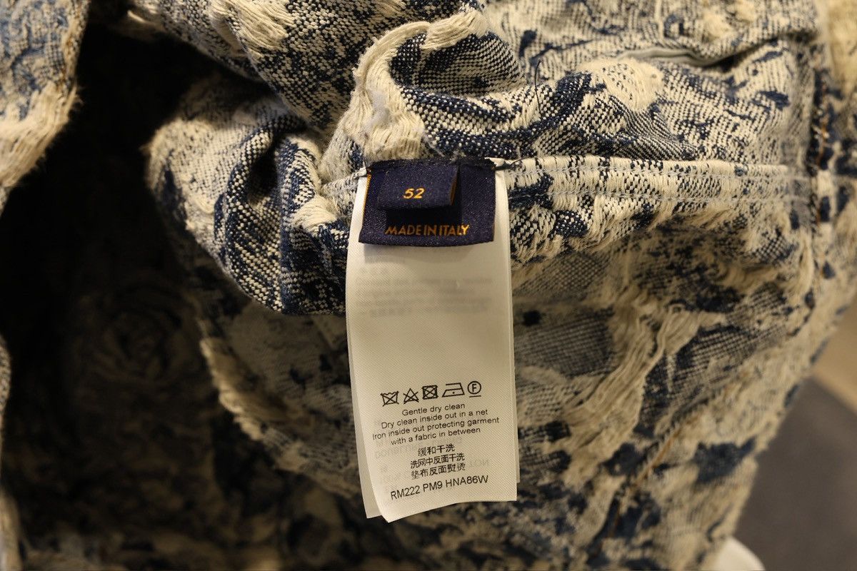 Louis Vuitton Louis Vuitton distressed denim jacket size 52 Size US L / EU 52-54 / 3 - 10 Thumbnail