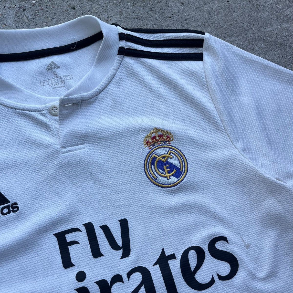 Adidas Adidas Real Madrid 2018/19 home Soccer Jersey La Liga Size US S / EU 44-46 / 1 - 5 Thumbnail