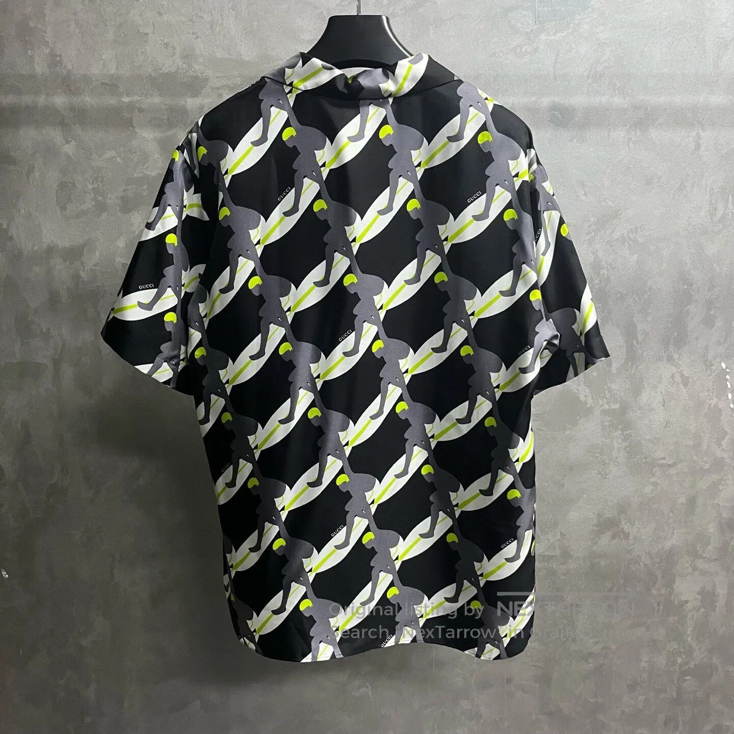 Gucci Guicci Black printed short-sleeved shirt| Size US M / EU 48-50 / 2 - 5 Thumbnail