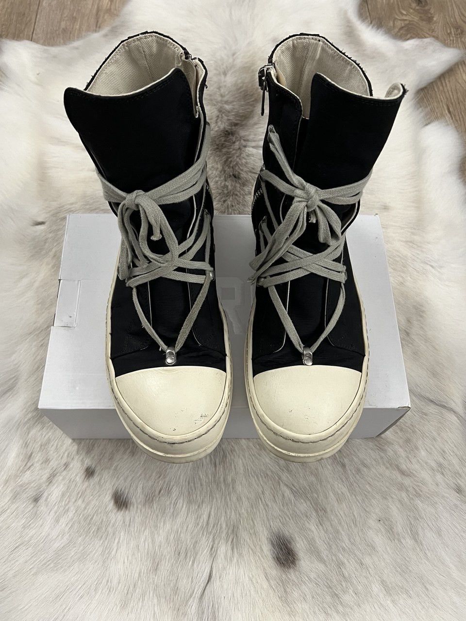 Rick Owens Drkshdw Rick Owens Drkshdw Hexagram High-Top Sneakers Black/milk Size US 10 / EU 43 - 5 Thumbnail