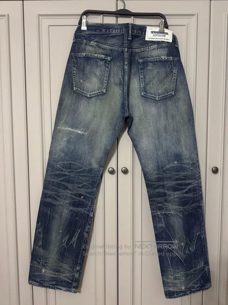 Neighborhood Neighborhood size L Jeans Size US 27 - 7 Thumbnail