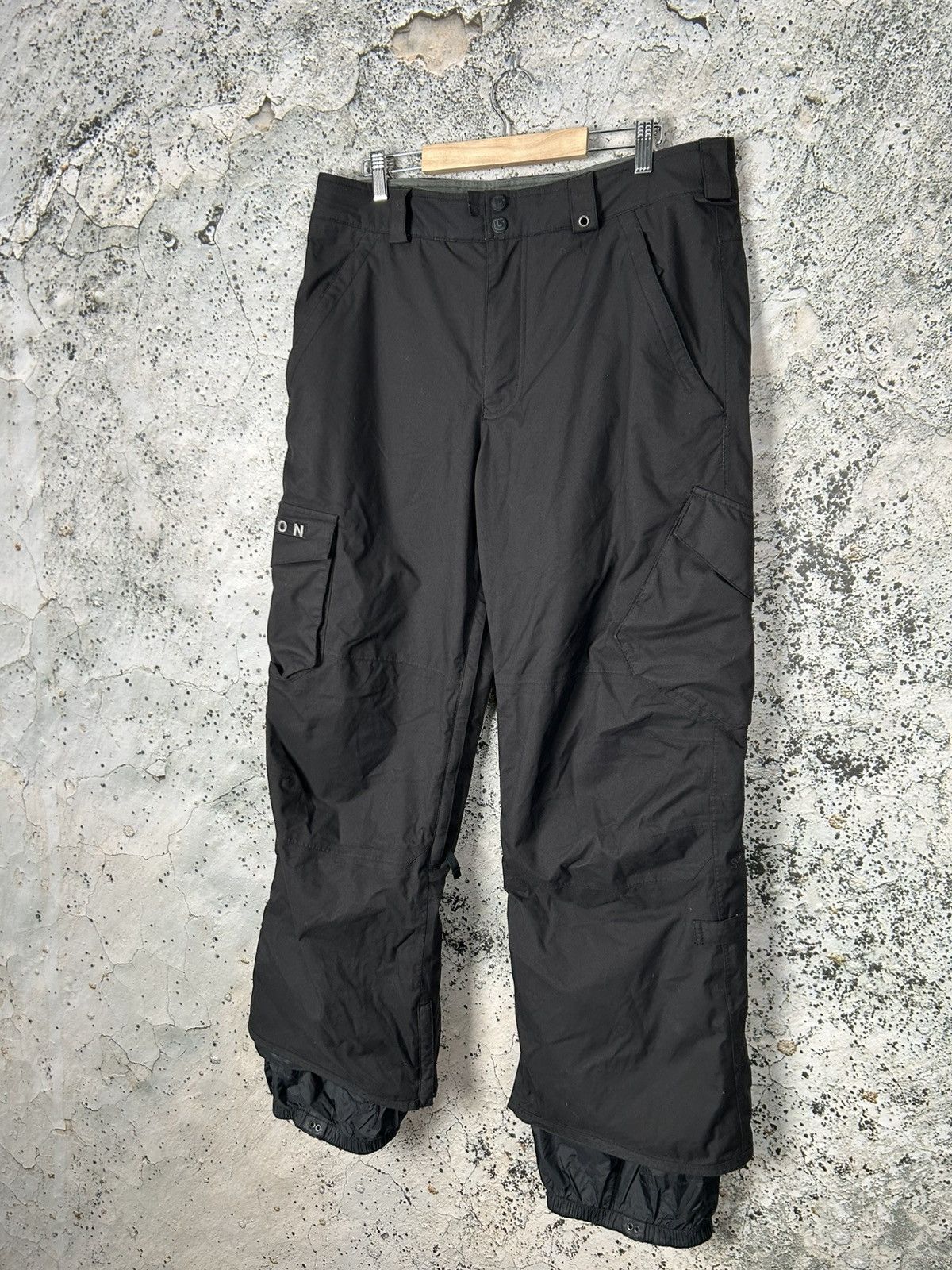 Burton Vintage Burton Snowboarding Pants Winter Streetwear Gorpcore Size US 32 / EU 48 - 2 Thumbnail