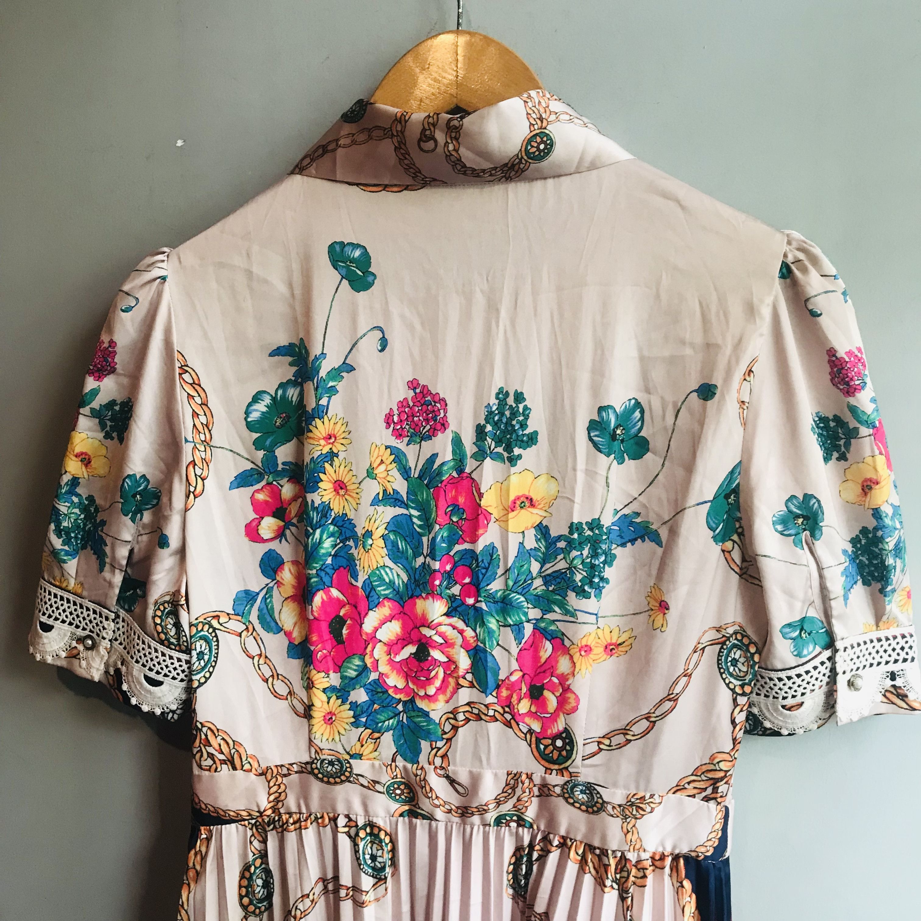Vintage Vintage Floral Pleated Maxi Dress Size L / US 10 / IT 46 - 9 Thumbnail