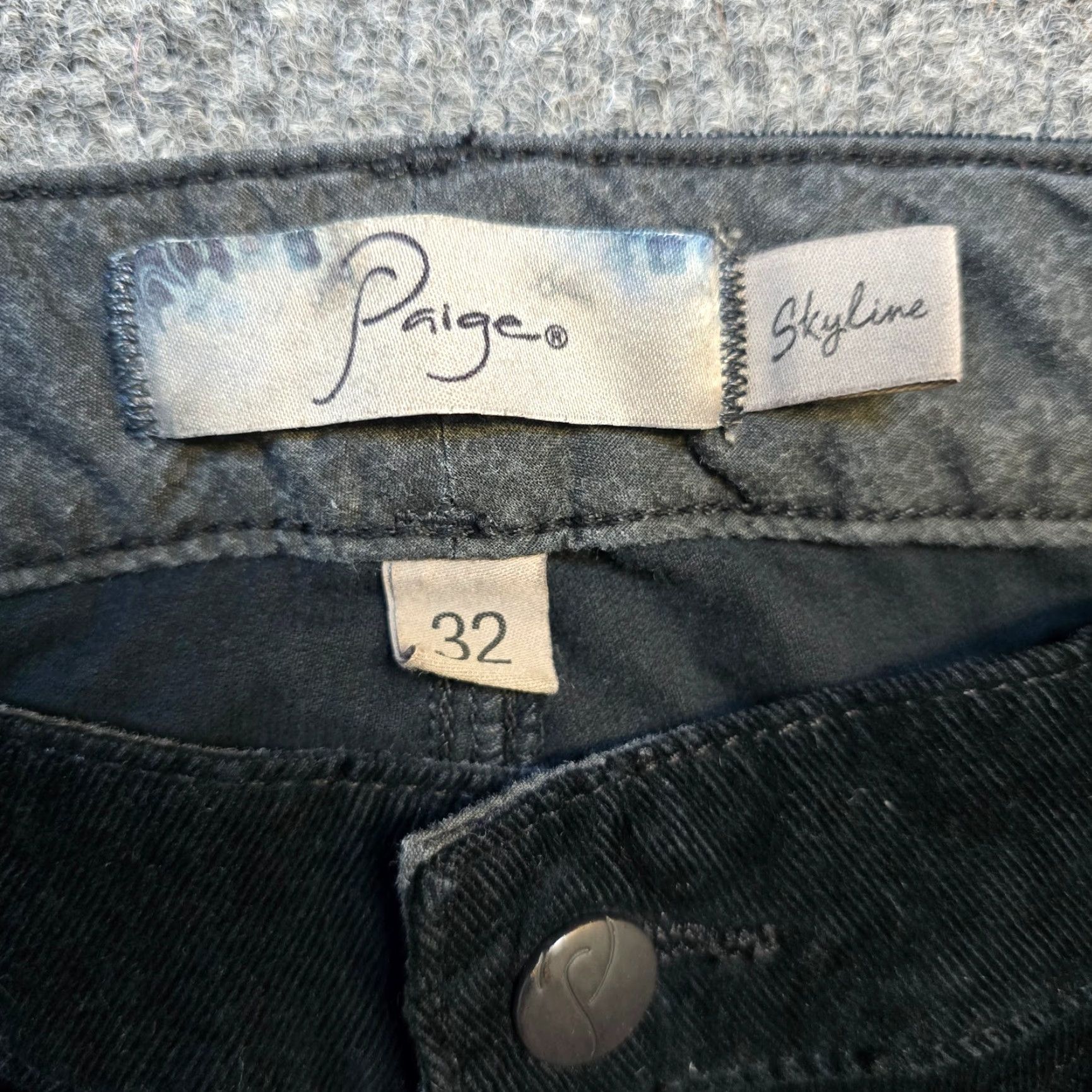 Paige Paige Pants Womens Size 32 Black Corduroy Velour Skinny Skyline Holiday Casual Small Review: N/A Size 24" / US 00 / IT 34 - 4 Thumbnail