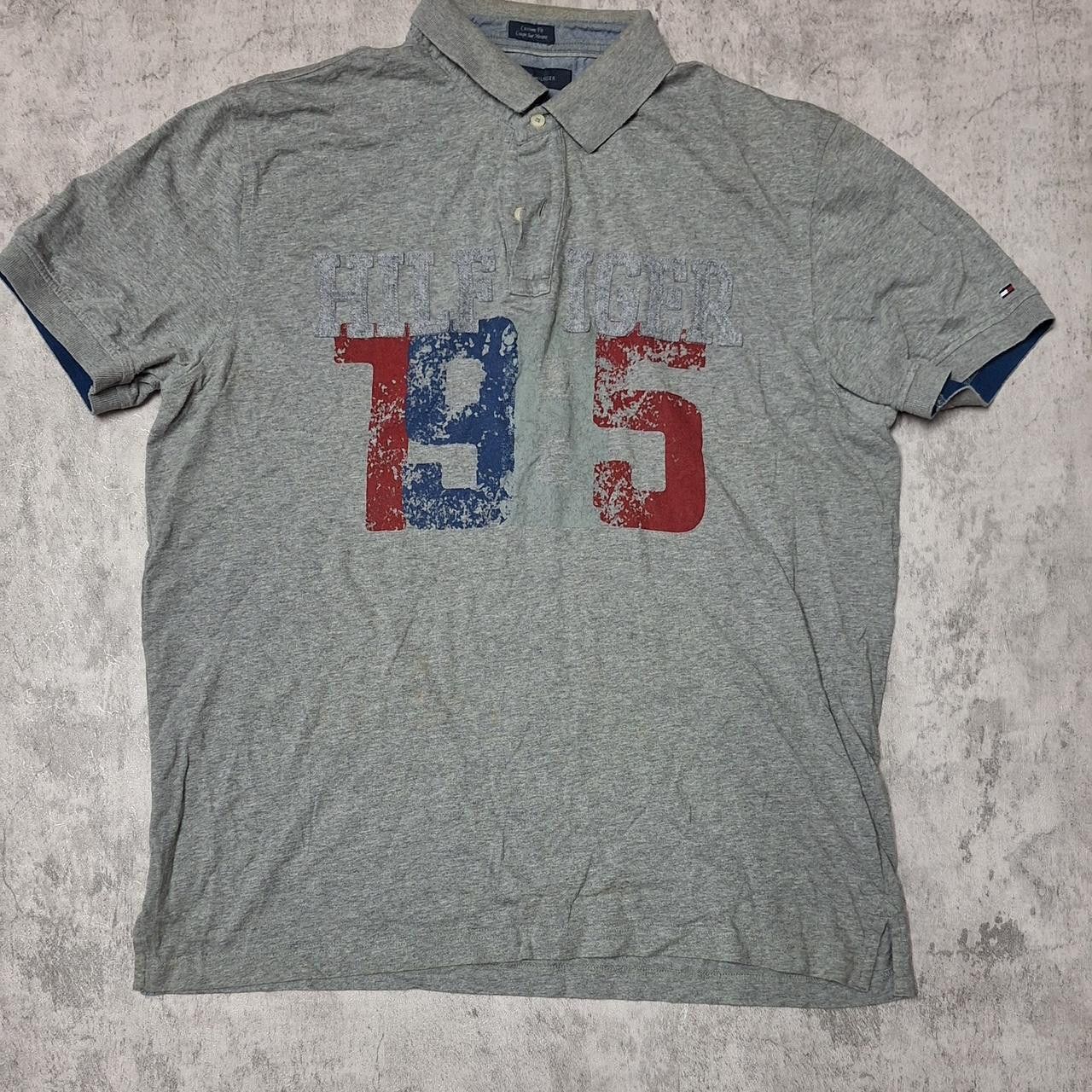 Tommy Hilfiger Gray T-shirt vinatge hip hop Size US XL / EU 56 / 4 - 1 Thumbnail