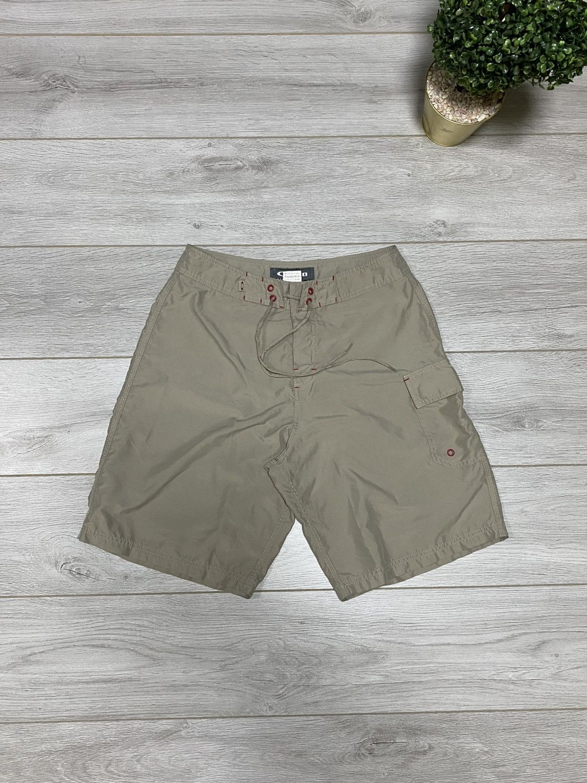 Oakley Oakley surf vintage shorts pockets surf Size US 30 / EU 46 - 1 Thumbnail