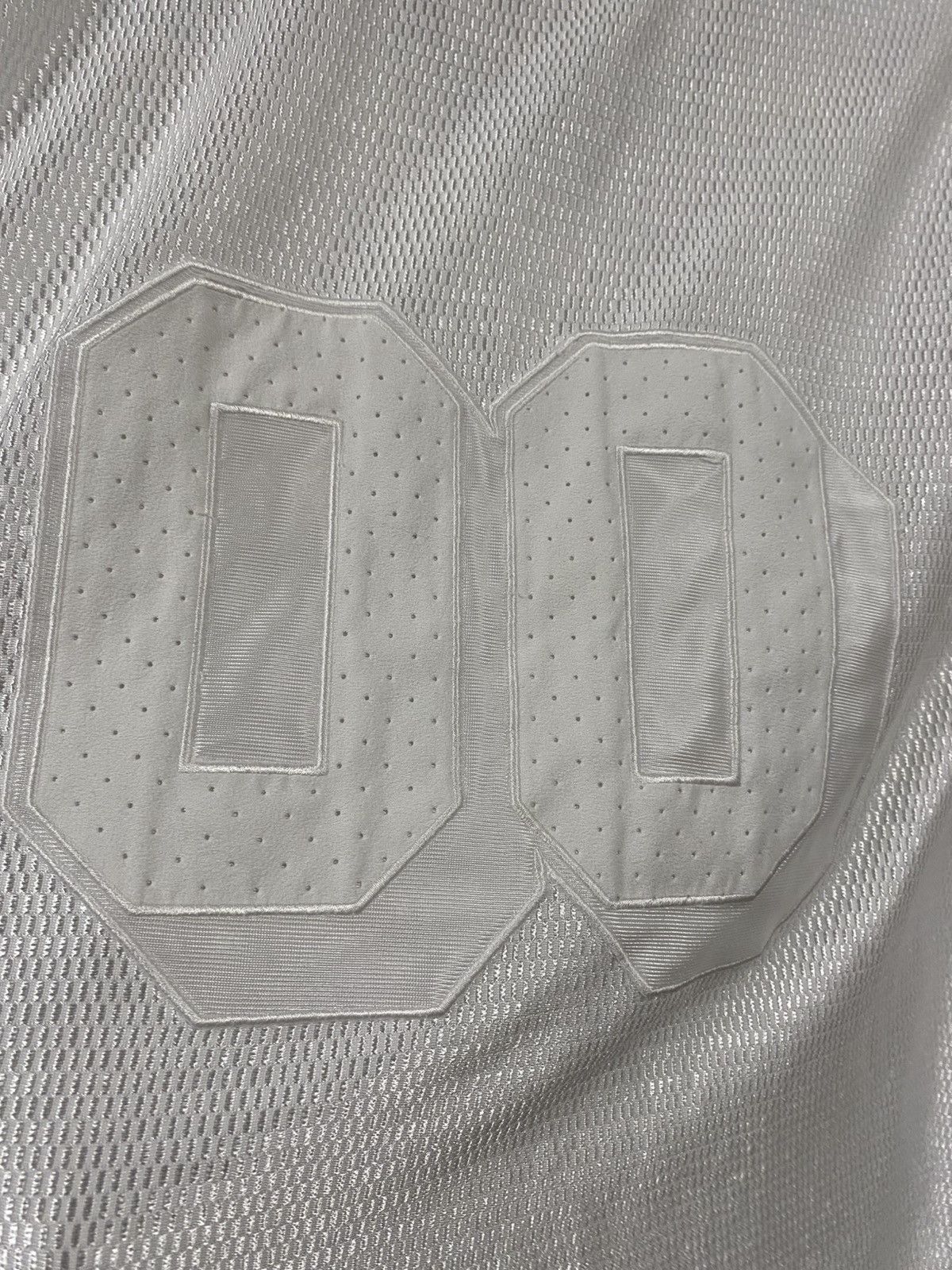 Nike Nike Centr Swoosh Battlegrounds Basketball Jersey Size: L Size US L / EU 52-54 / 3 - 9 Thumbnail
