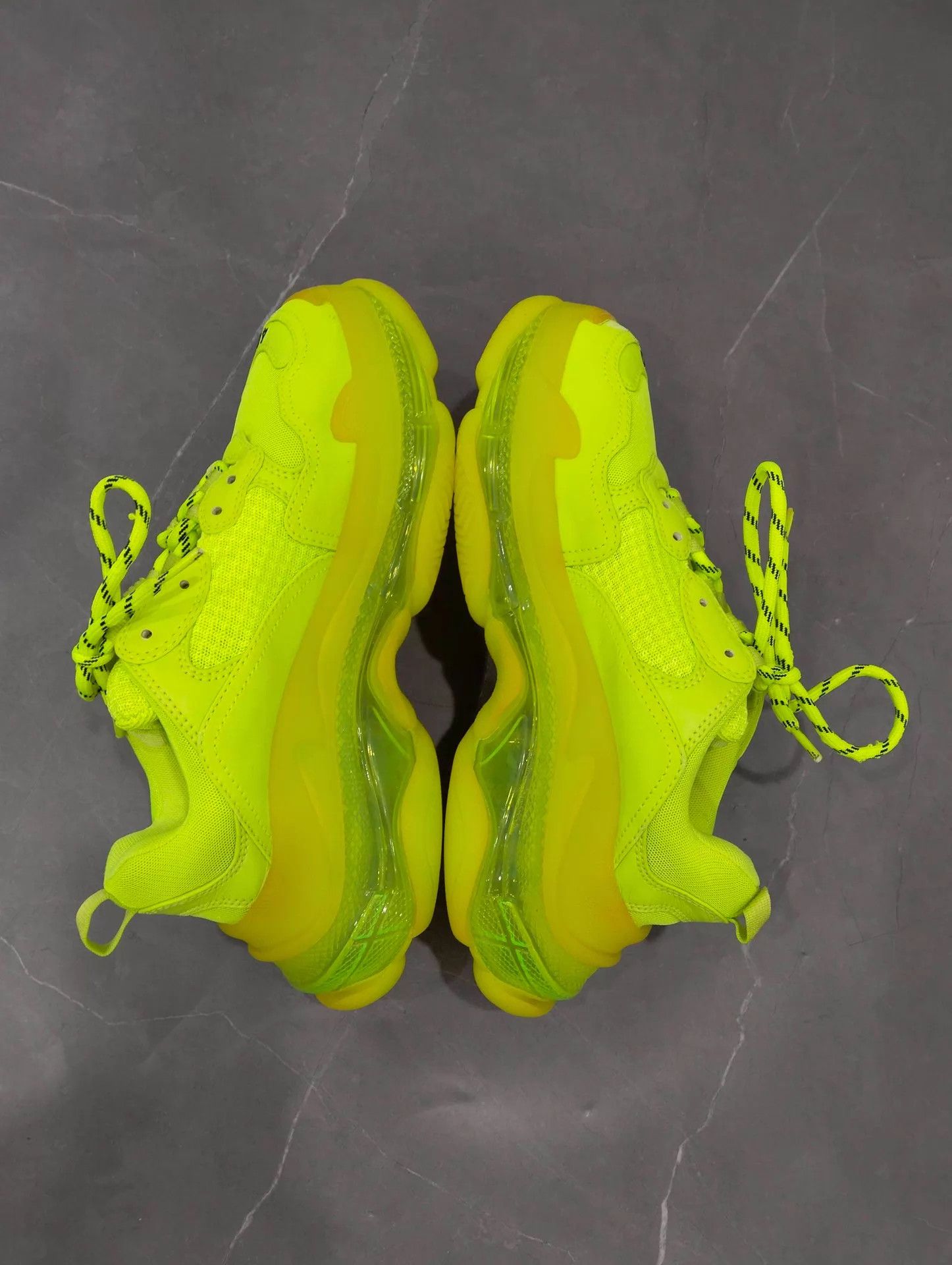 Balenciaga Balenciaga Triple S Green Dad Sneakers 40 Size US 10 / IT 40 - 2 Thumbnail