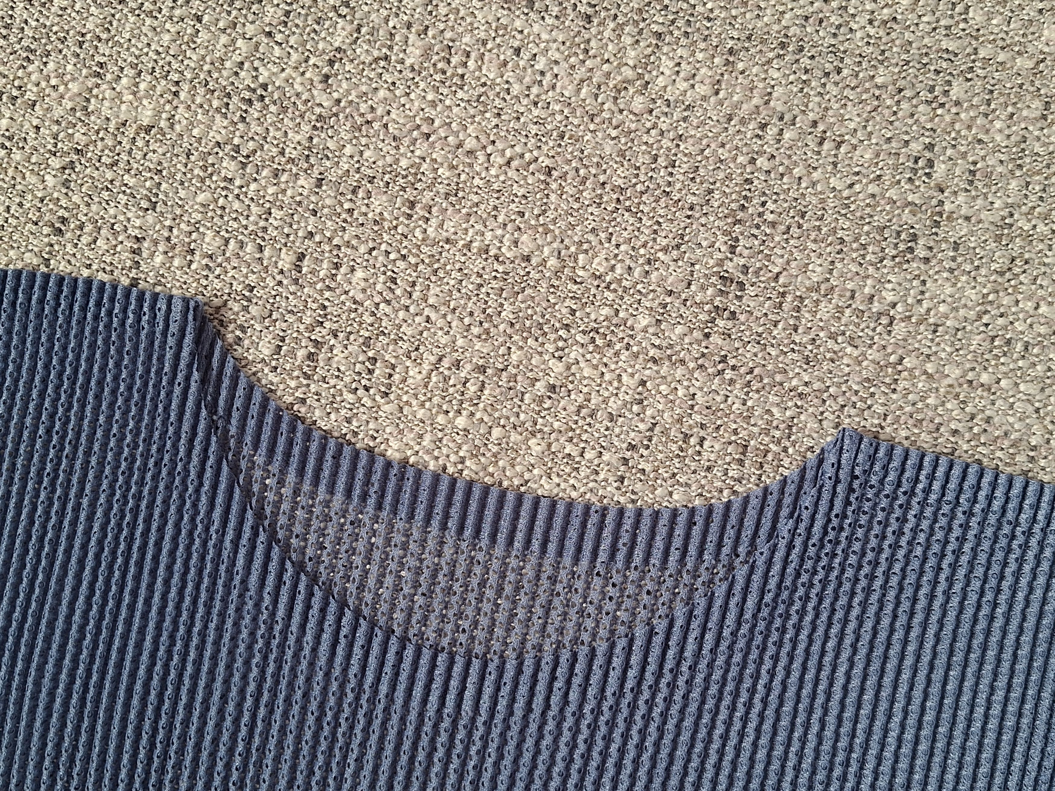 Pleats Please Issey Miyake PLEATS PLEASE Issey Miyake / Short Sleeve Cut And Sew Size S / US 4 / IT 40 - 2 Thumbnail