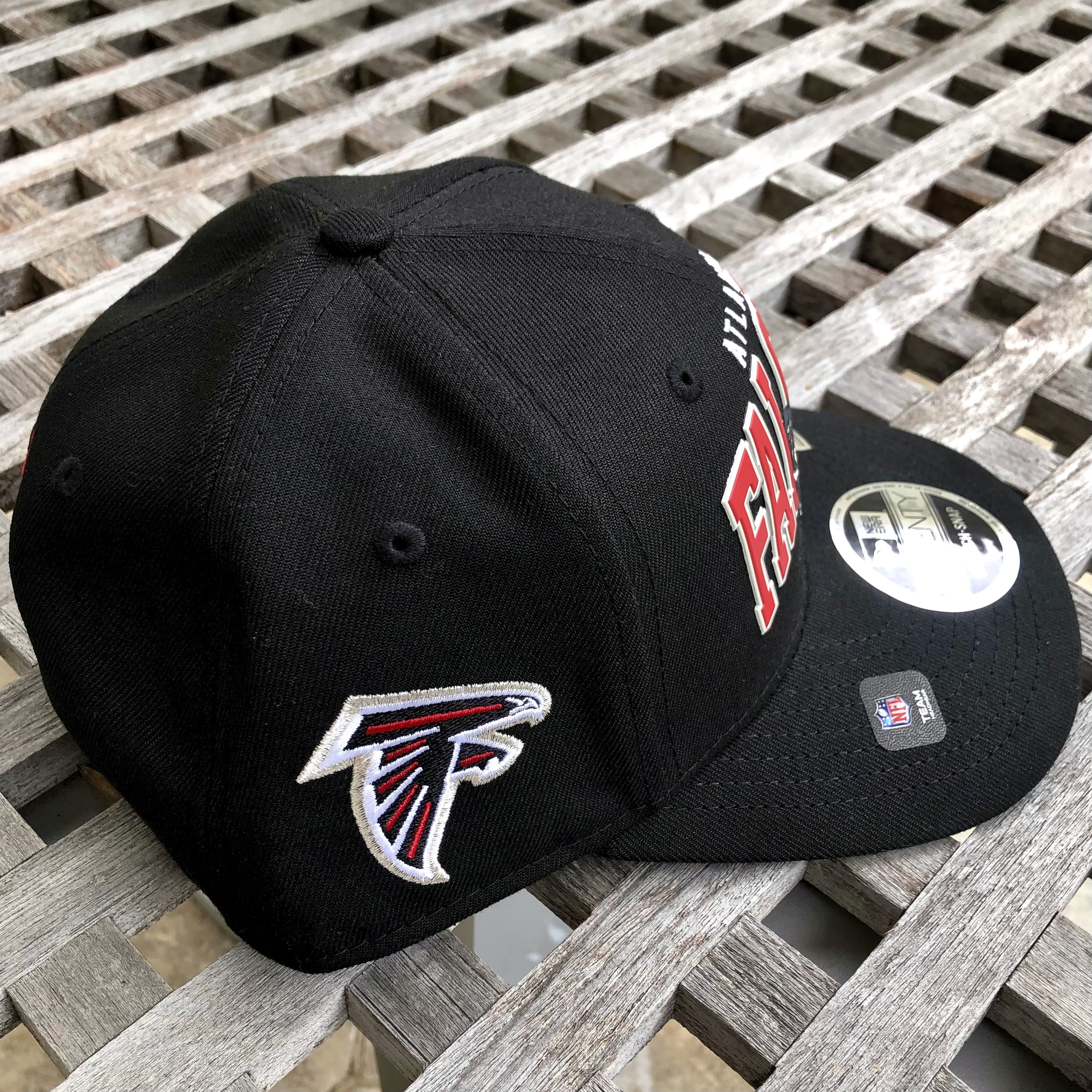 New Era Atlanta Falcons Oakley Visor Logo Patch Snapback Hat Size ONE SIZE - 3 Thumbnail