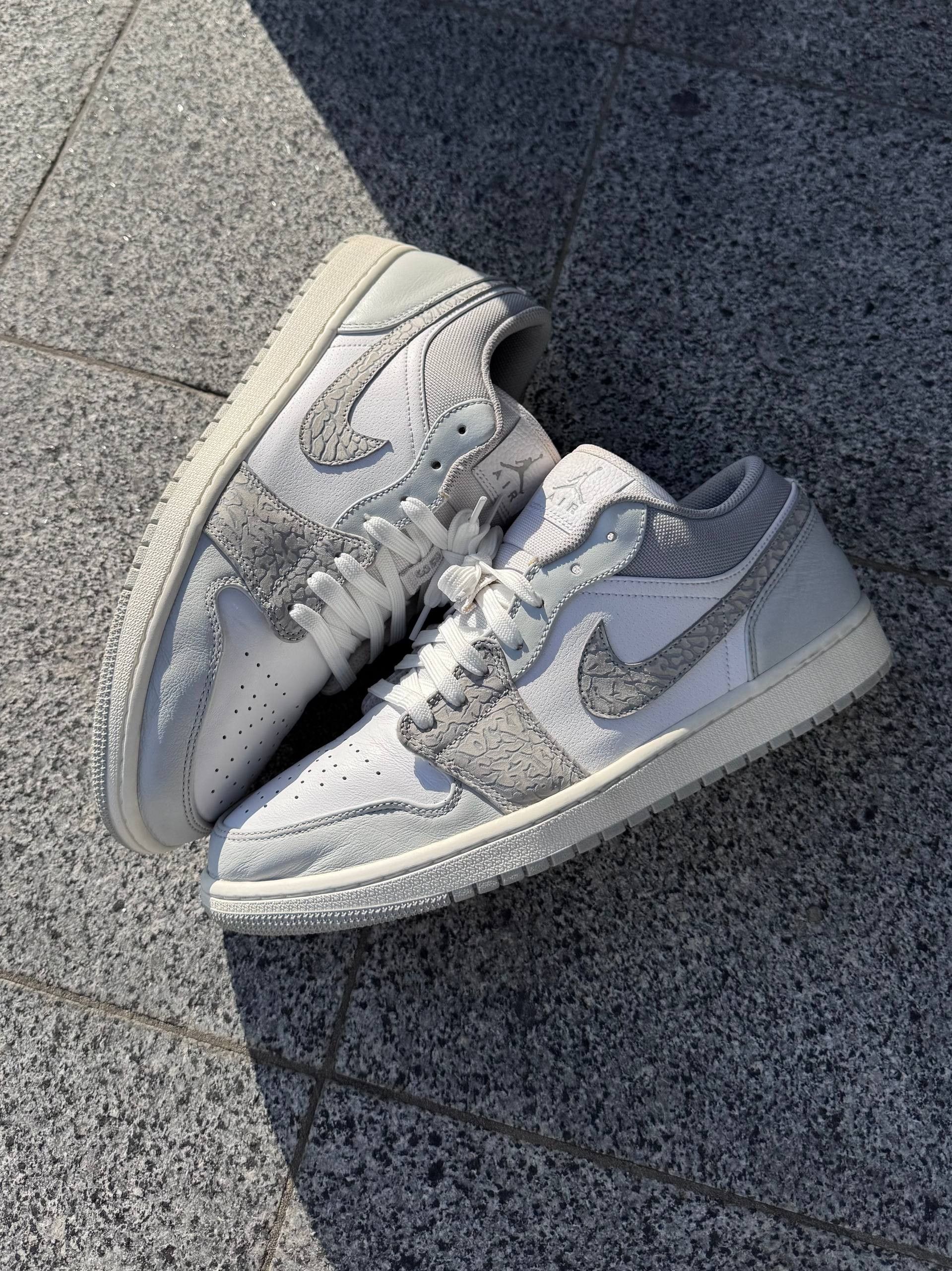 Jordan Brand Air Jordan 1 Retro Low Elephant Print OG US 13 Size US 14 / EU 47 - 2 Thumbnail