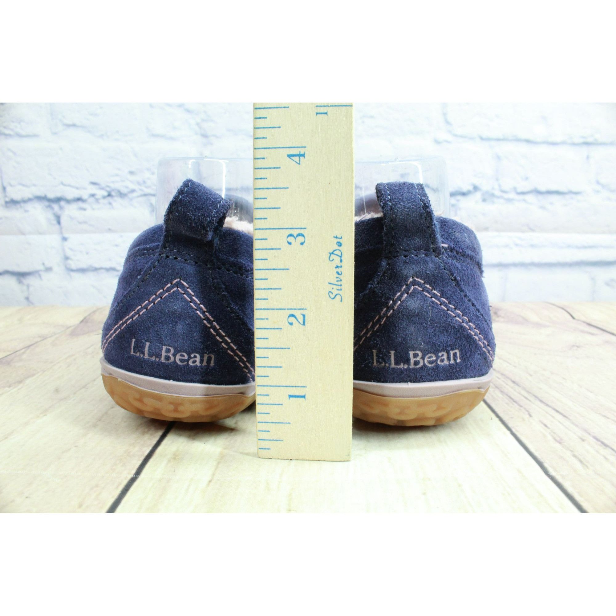 L.L. Bean LL Bean Women's Fleece Mountain Moccasin Slippers Size US 6 / IT 36 - 6 Thumbnail